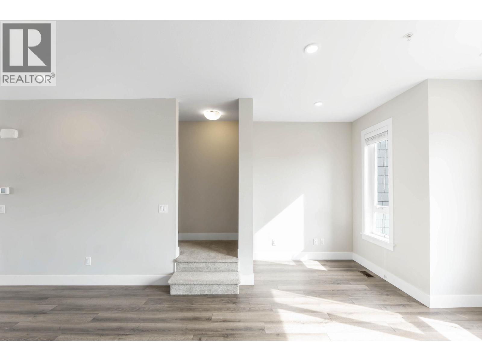 13098 Shoreline Way Unit# 60, Lake Country