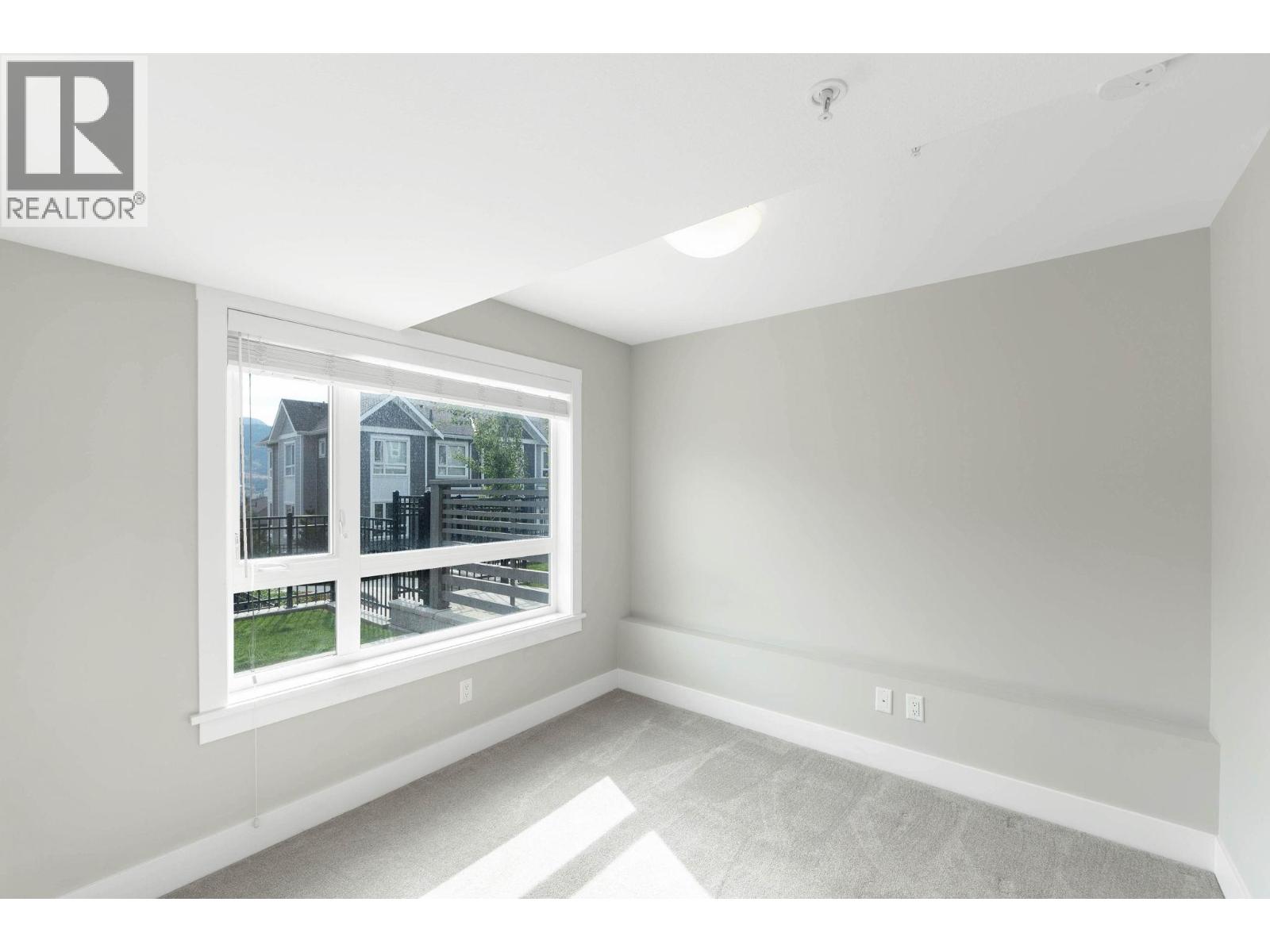 13098 Shoreline Way Unit# 60, Lake Country