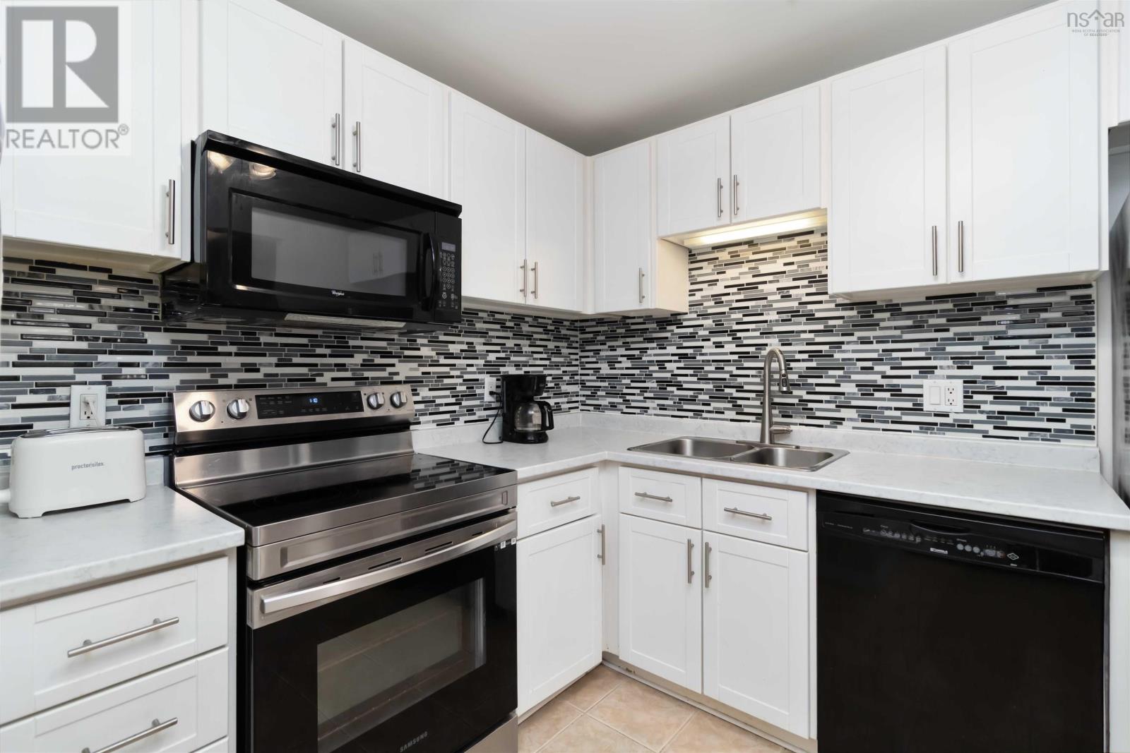 Property 5 of 38 of 119 75 Collins Grove, The Primrose