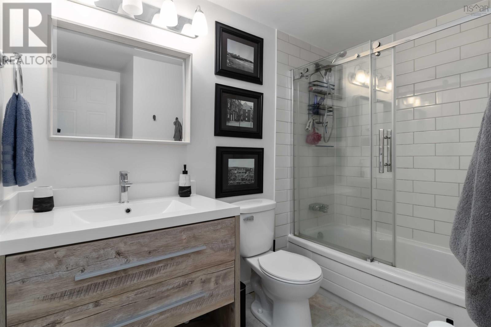 Property 35 of 38 of 119 75 Collins Grove, The Primrose