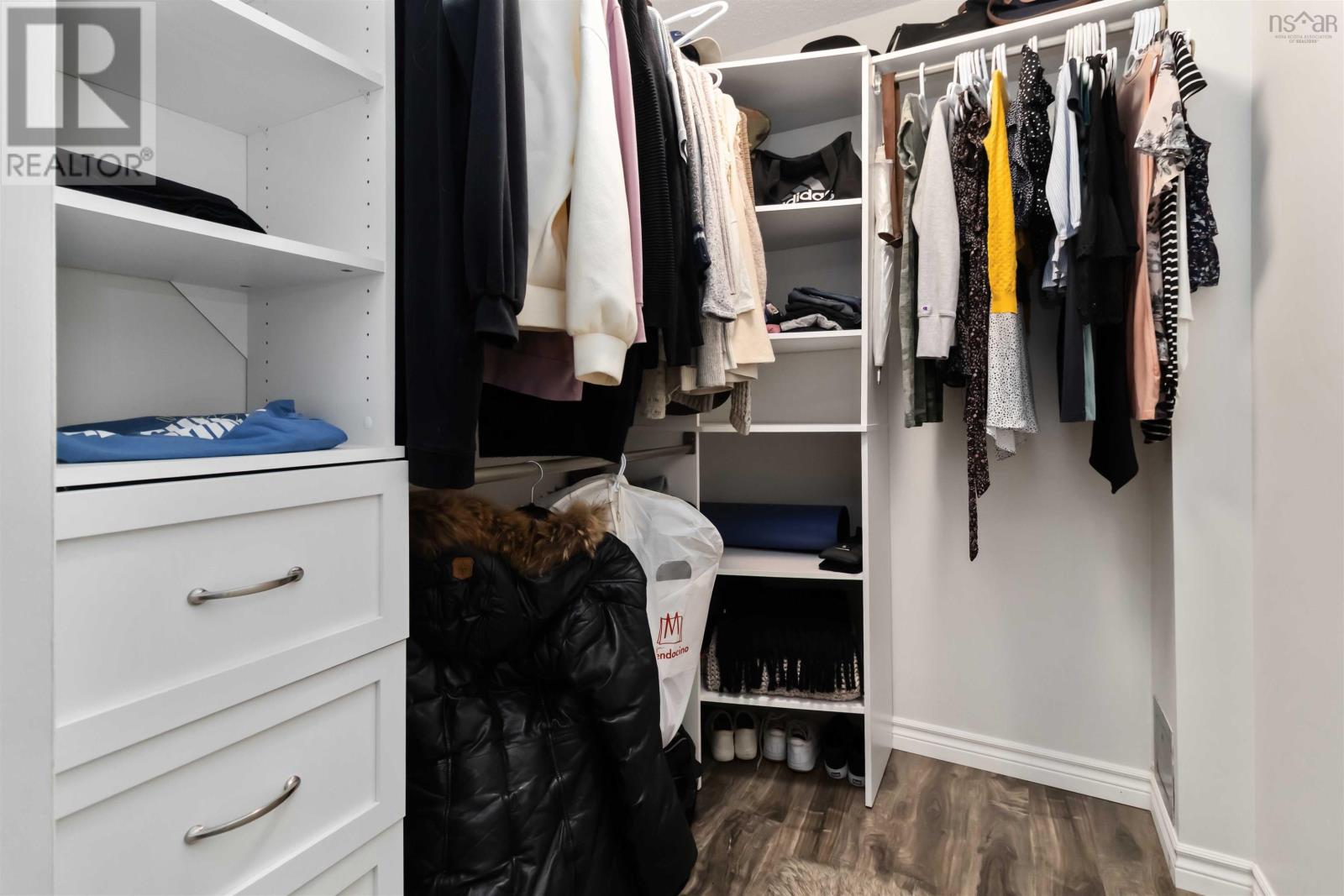 Property 37 of 38 of 119 75 Collins Grove, The Primrose