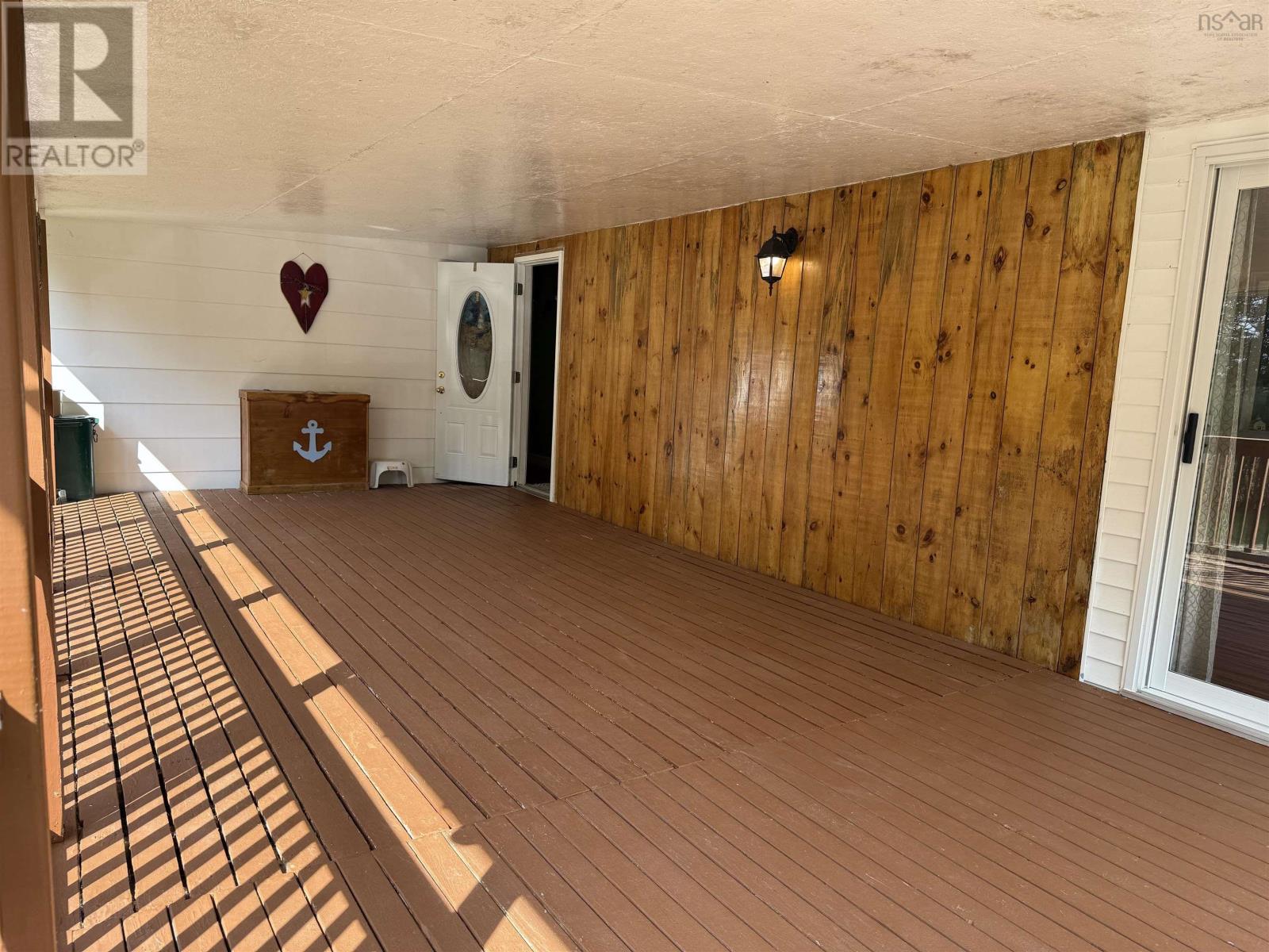 Property 18 of 23 of 101 Annapolis Road