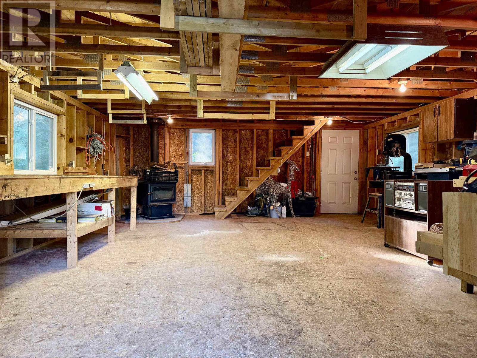 Property 2 of 23 of 101 Annapolis Road