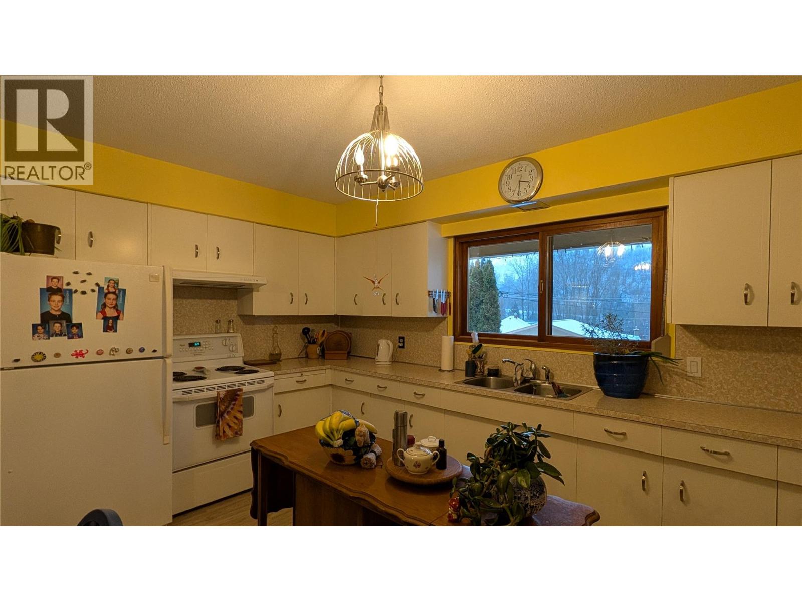 146 Colley Street, Warfield