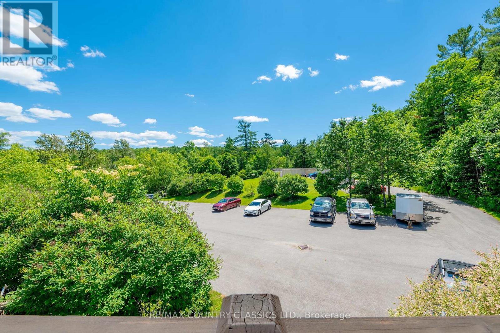#1 1579 ANSTRUTHER LAKE ROAD - 35