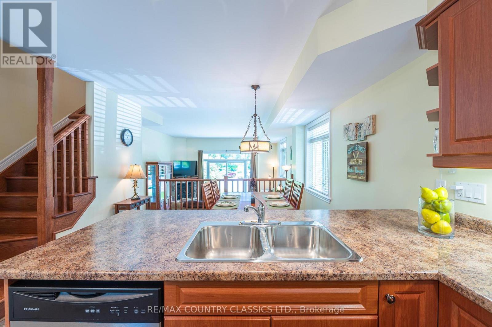 #1 1579 ANSTRUTHER LAKE ROAD - 8