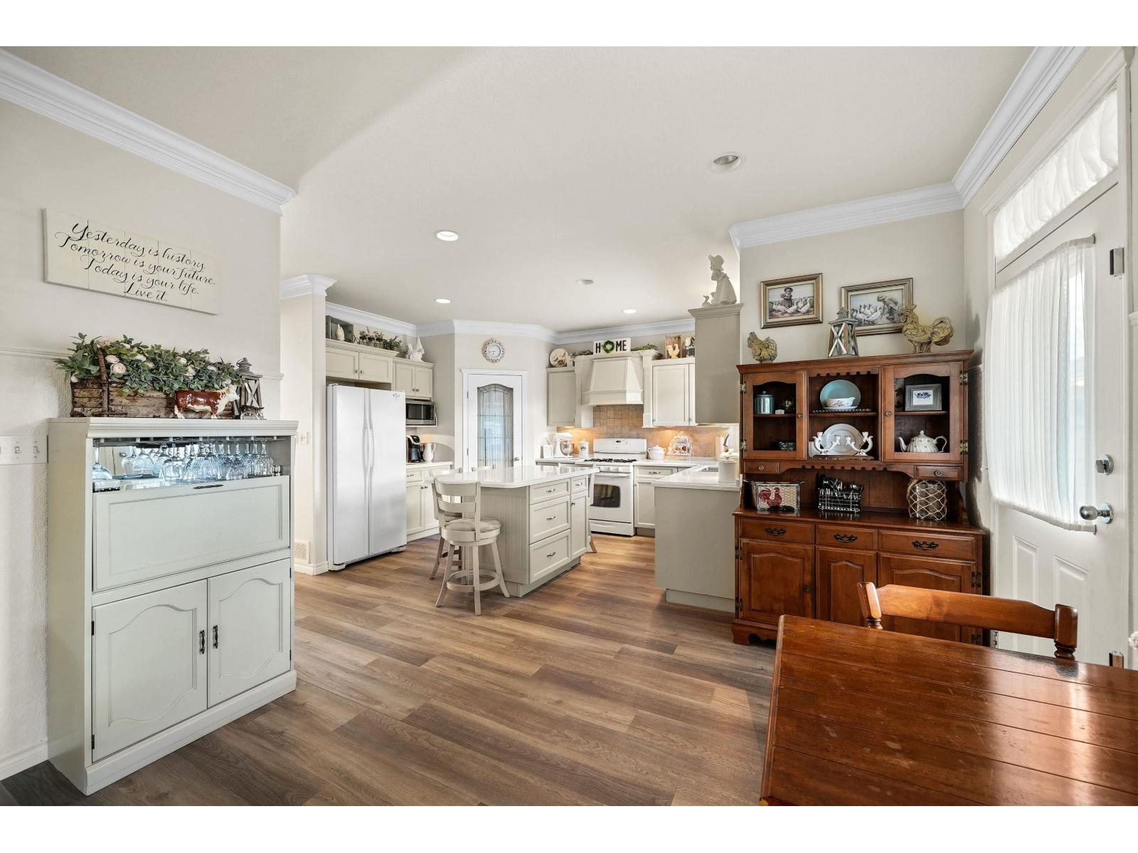 32653 HOOD AVENUE, Mission