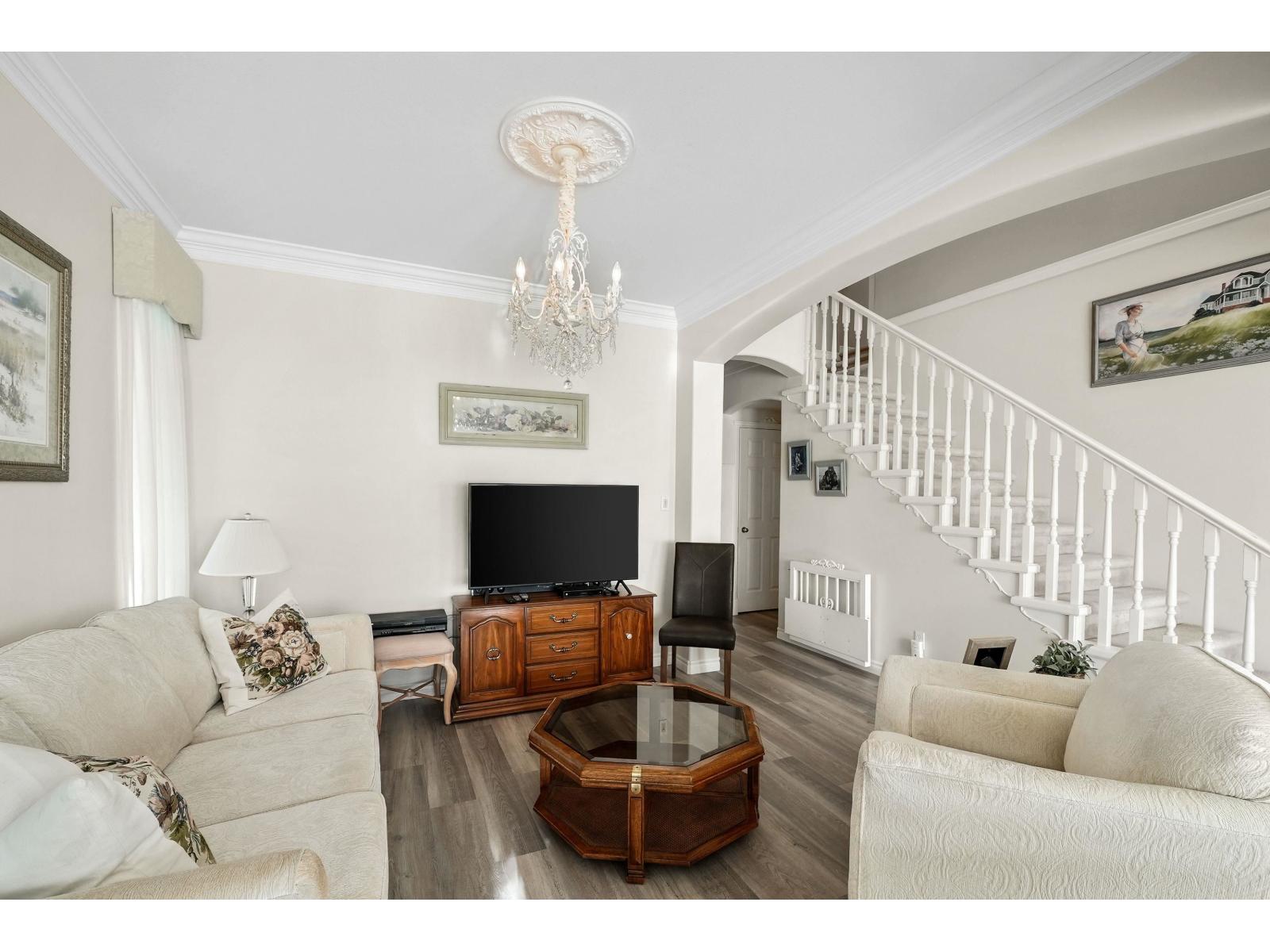 32653 HOOD AVENUE, Mission