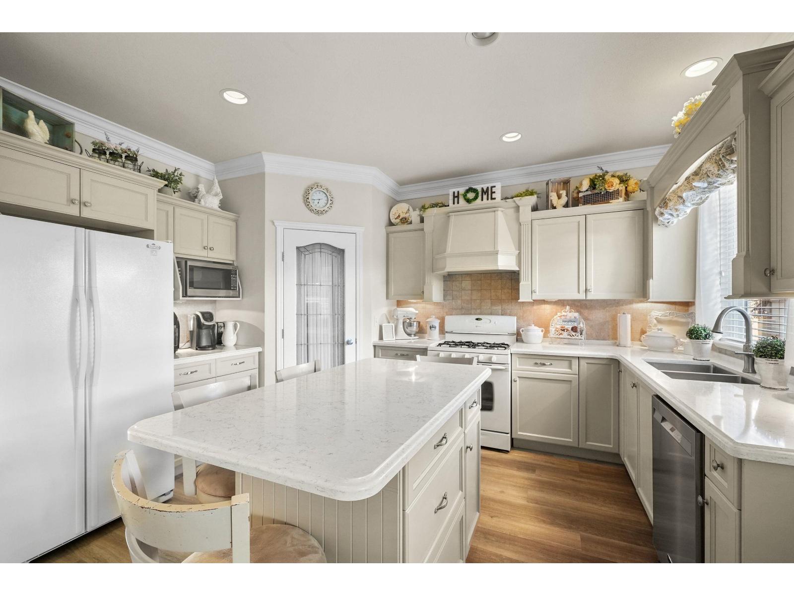 32653 HOOD AVENUE, Mission