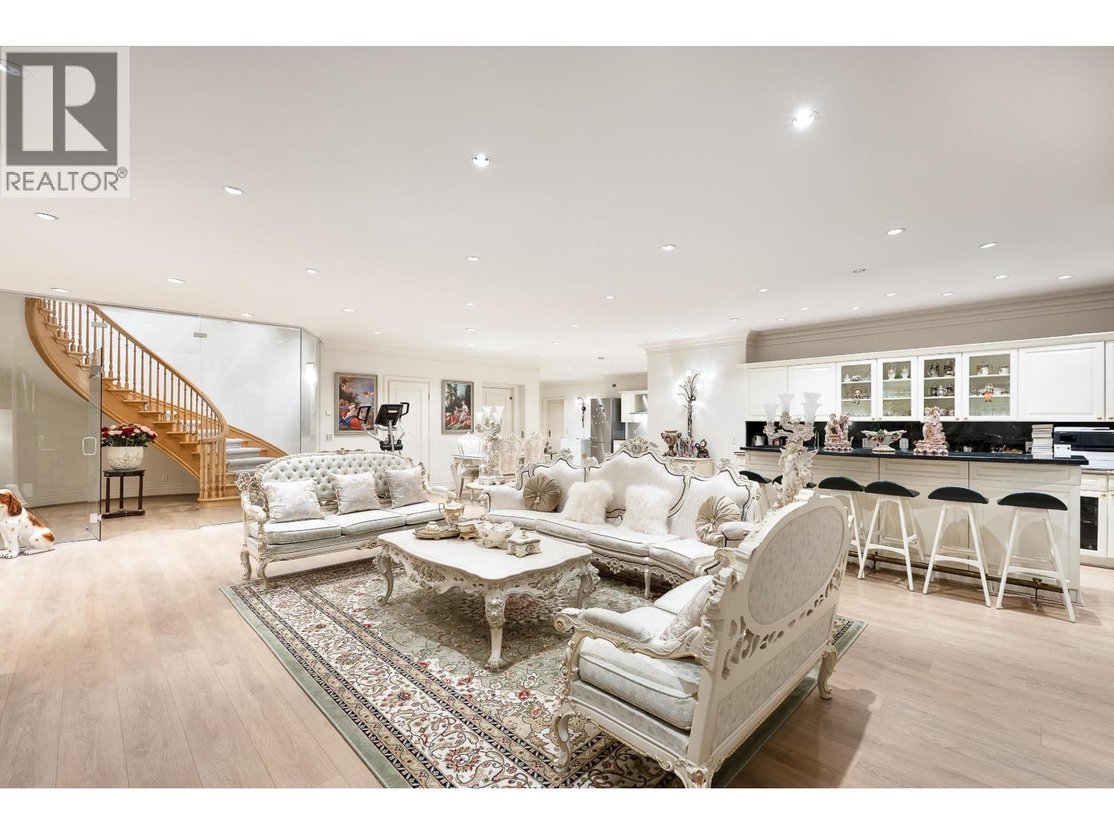 965 KING GEORGES WAY, West Vancouver