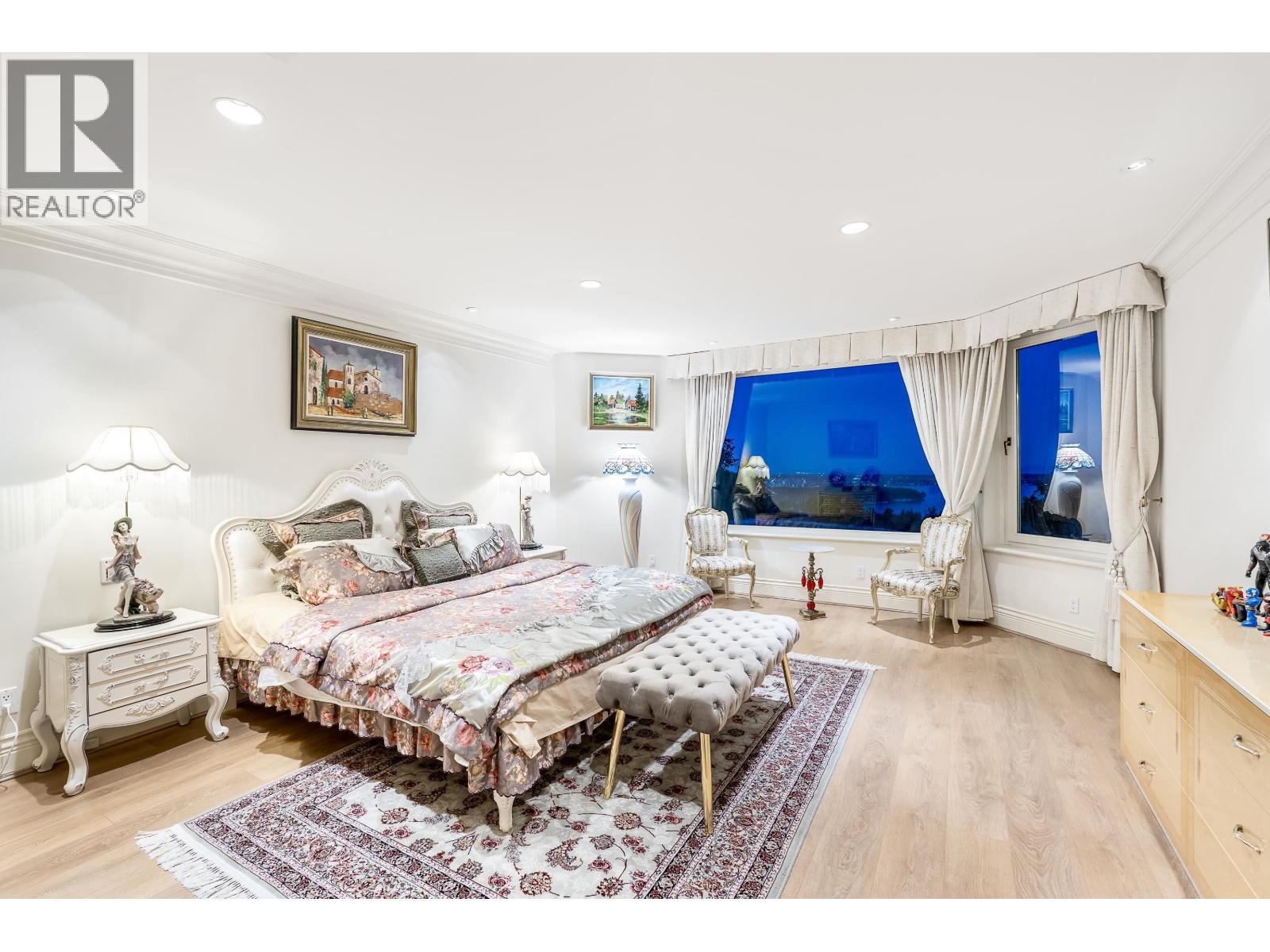 965 KING GEORGES WAY, West Vancouver