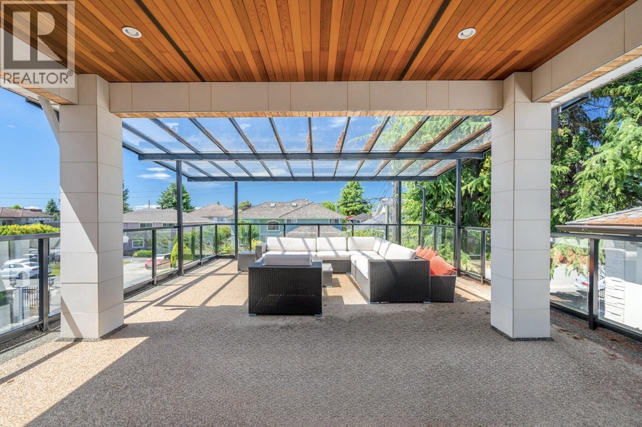 8520 LITTLEMORE Place, Richmond