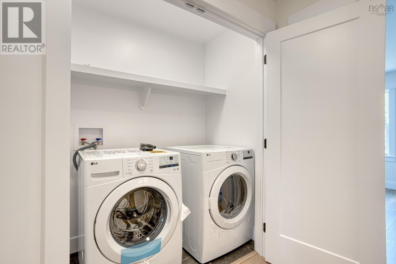 Property 14 of 35 of 136 Oldham Road