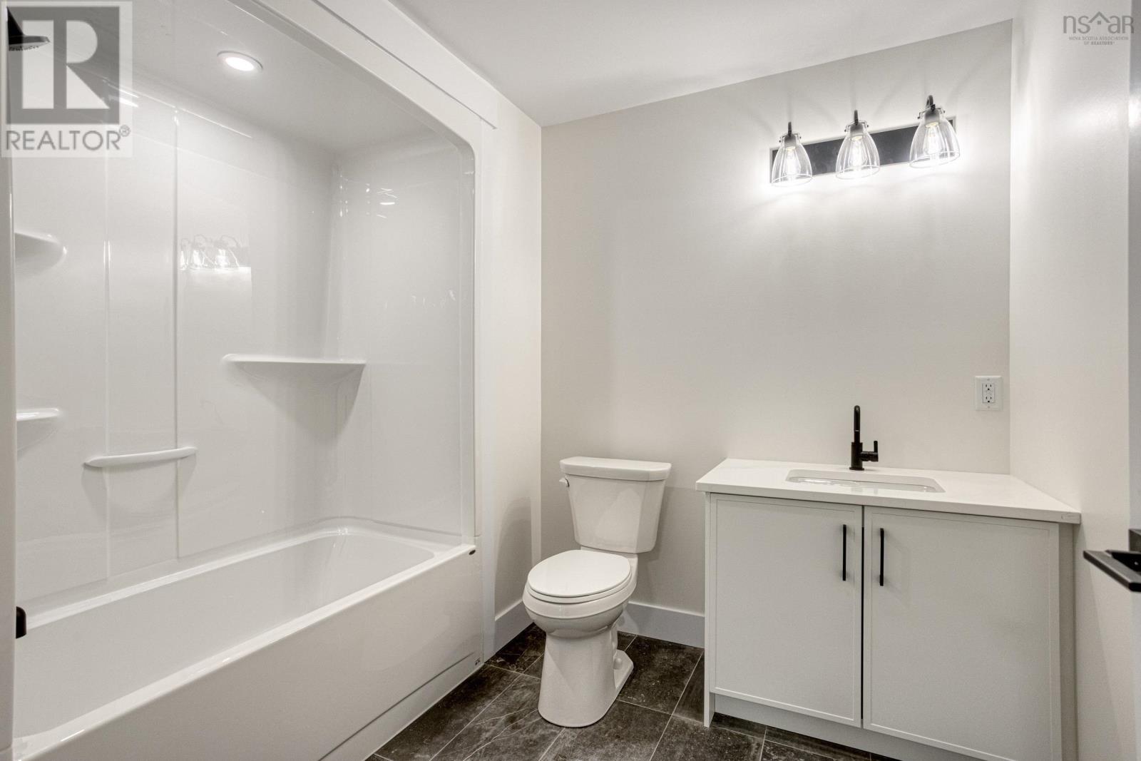 Property 29 of 35 of 136 Oldham Road