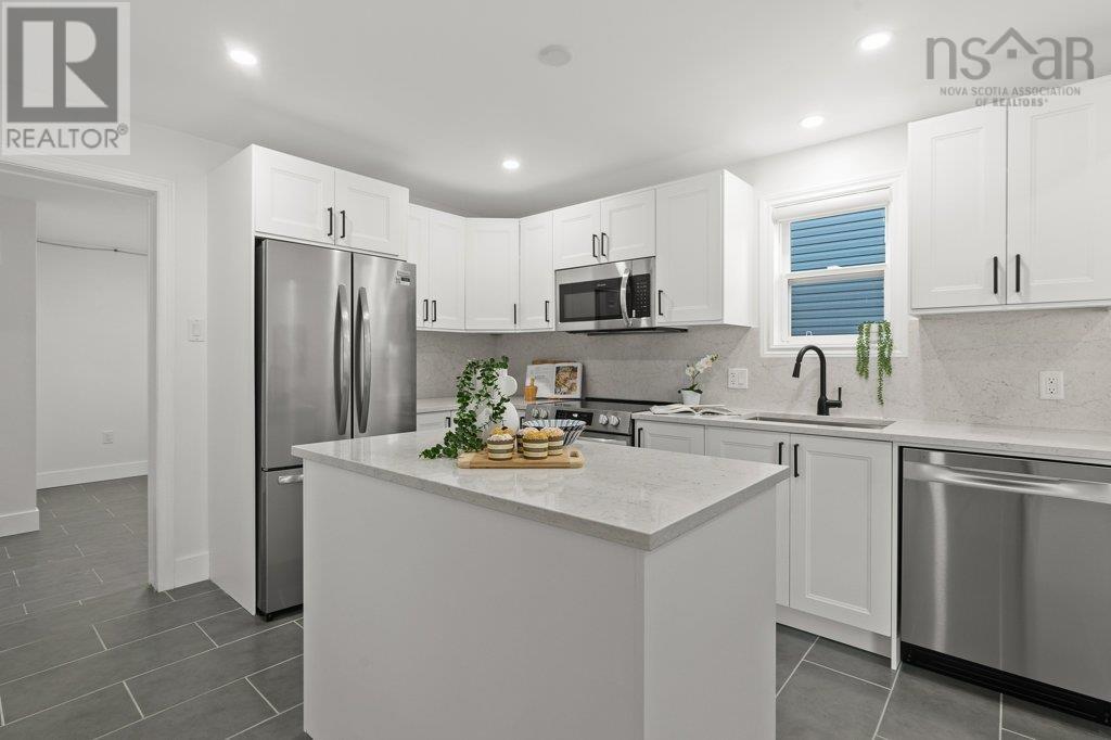 Property 7 of 41 of 3685 Robie Street