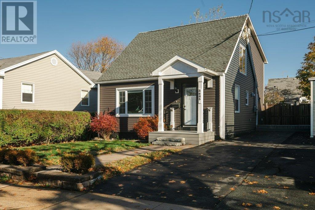 Property photo of 3685 Robie Street