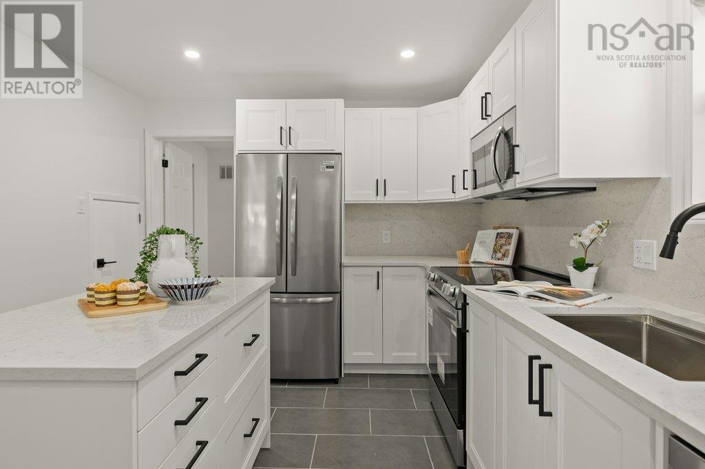 Property 37 of 41 of 3685 Robie Street