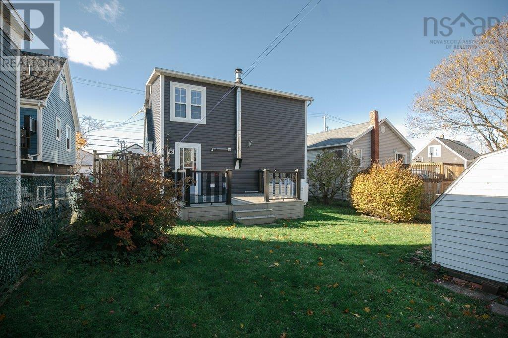 Property 25 of 41 of 3685 Robie Street