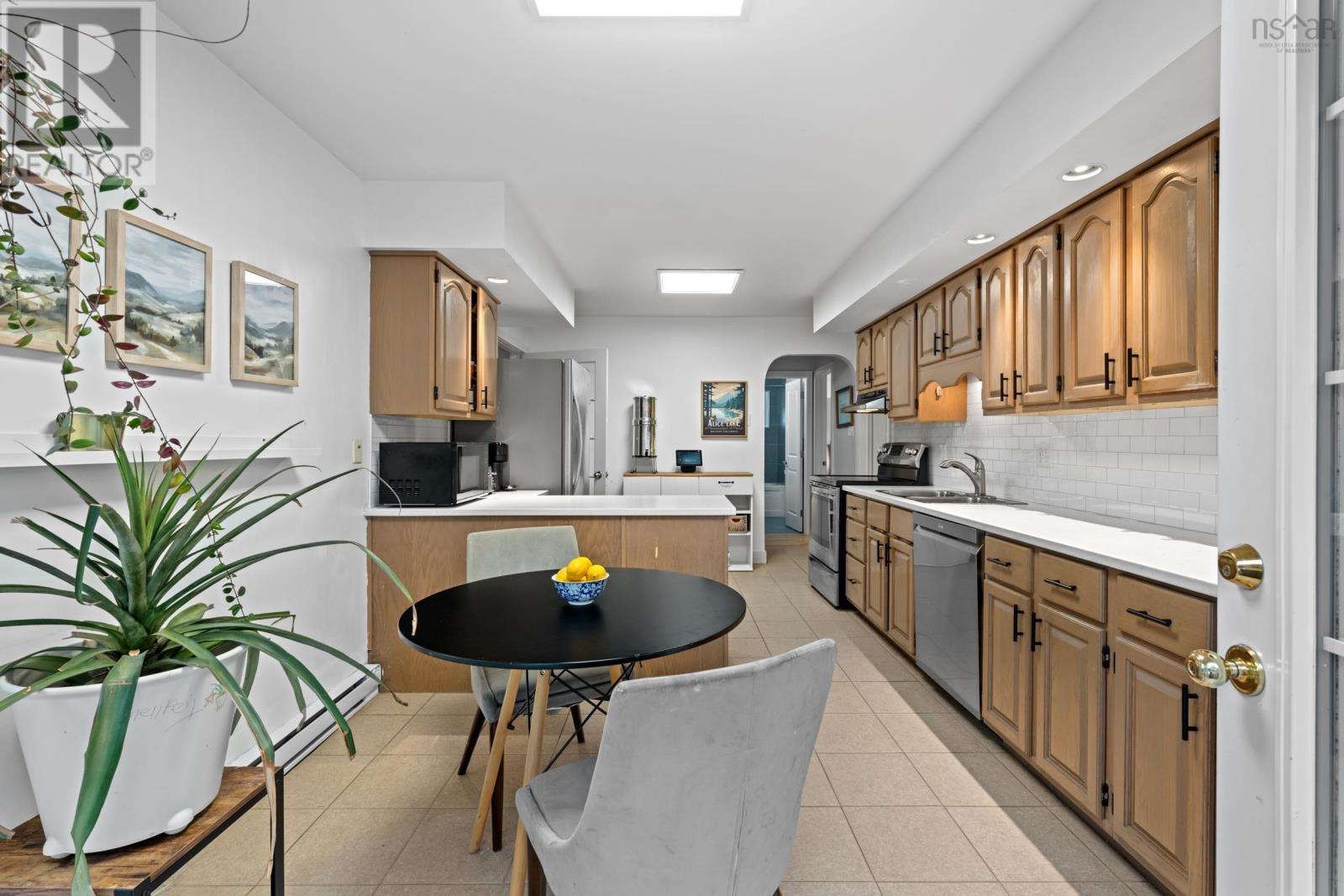 Property 17 of 33 of 49 Village Crescent