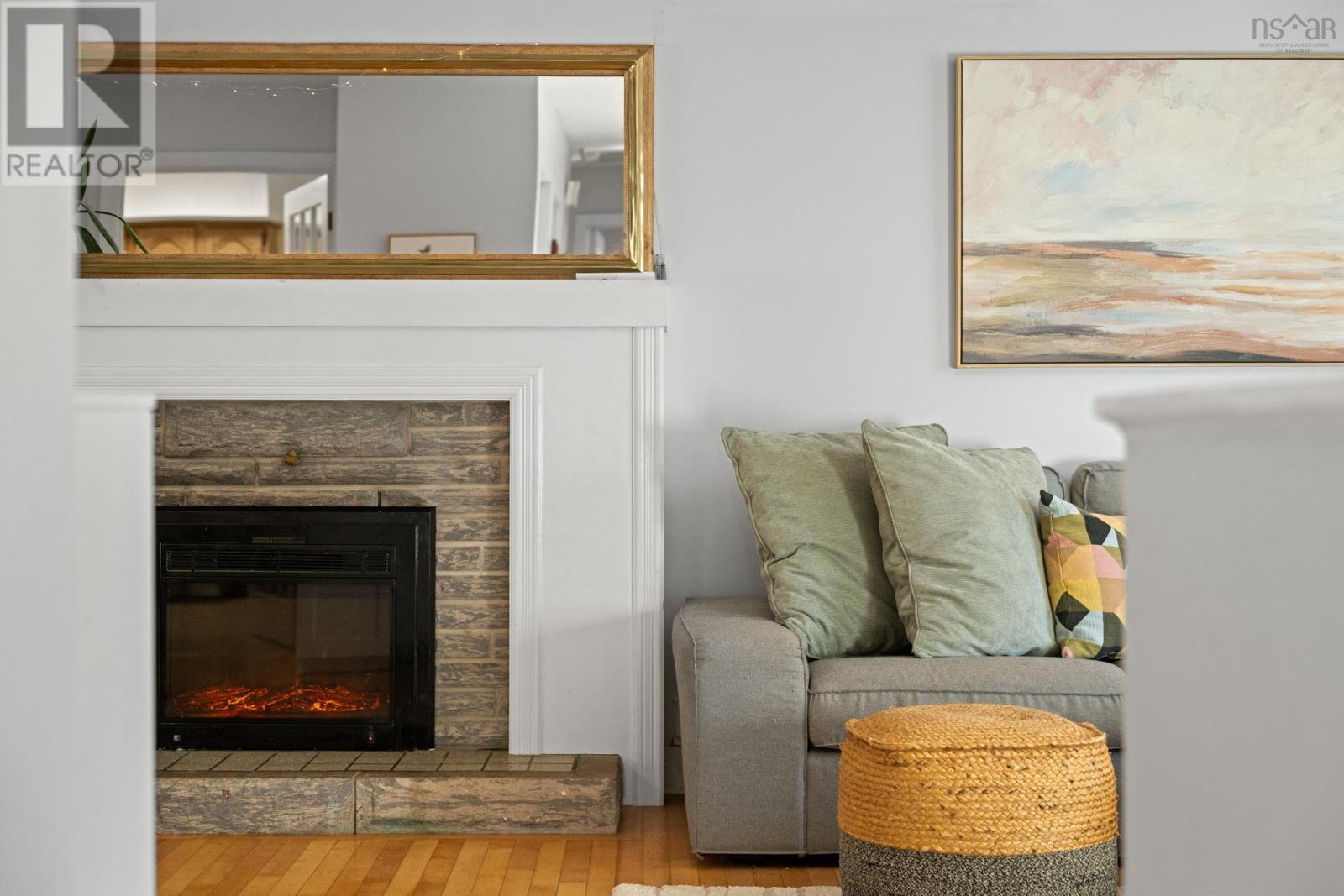 Property 7 of 33 of 49 Village Crescent