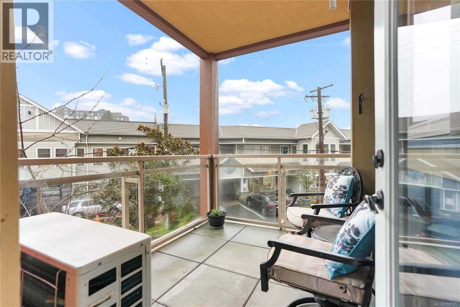 214 755 Goldstream Ave, Langford