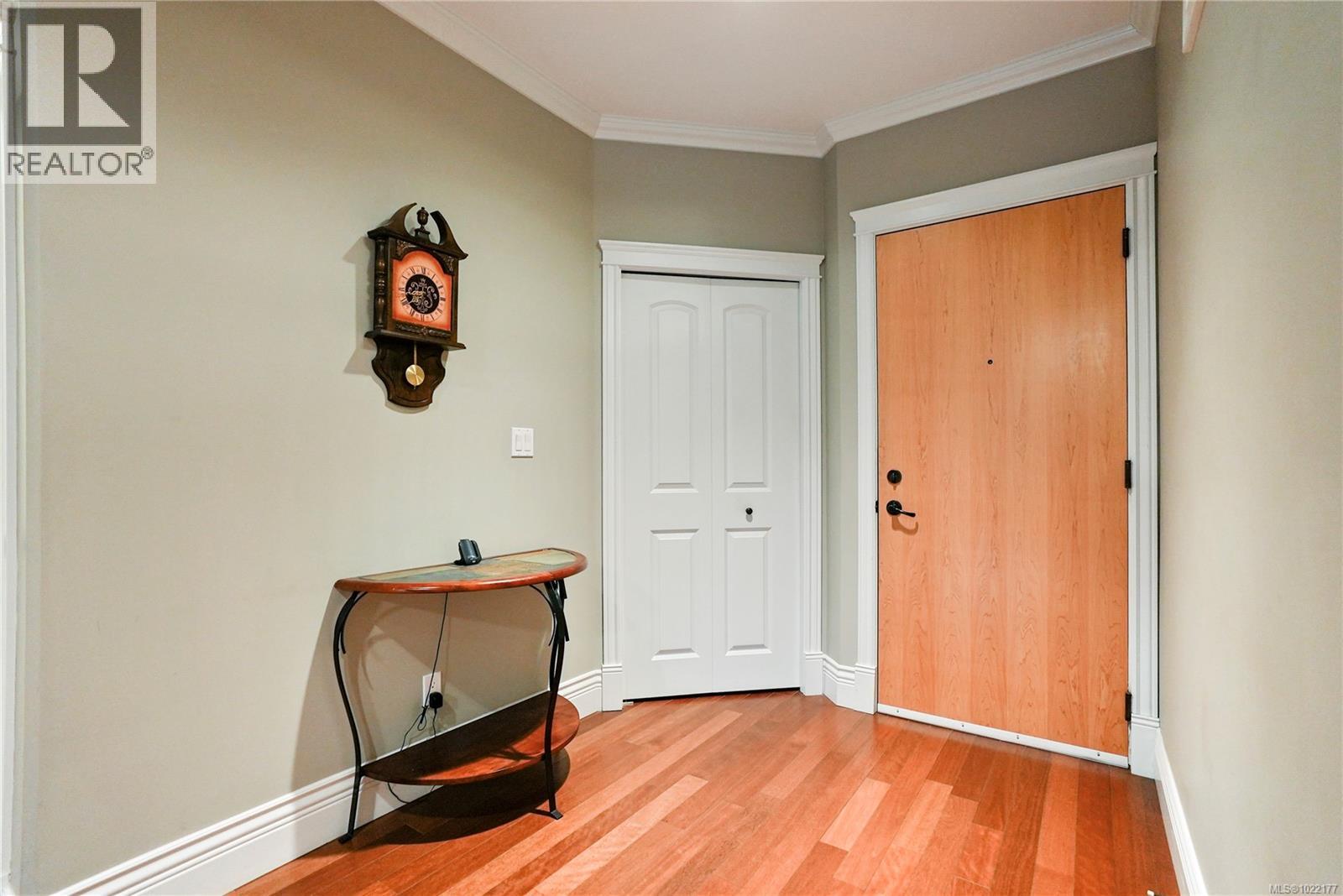 214 755 Goldstream Ave, Langford