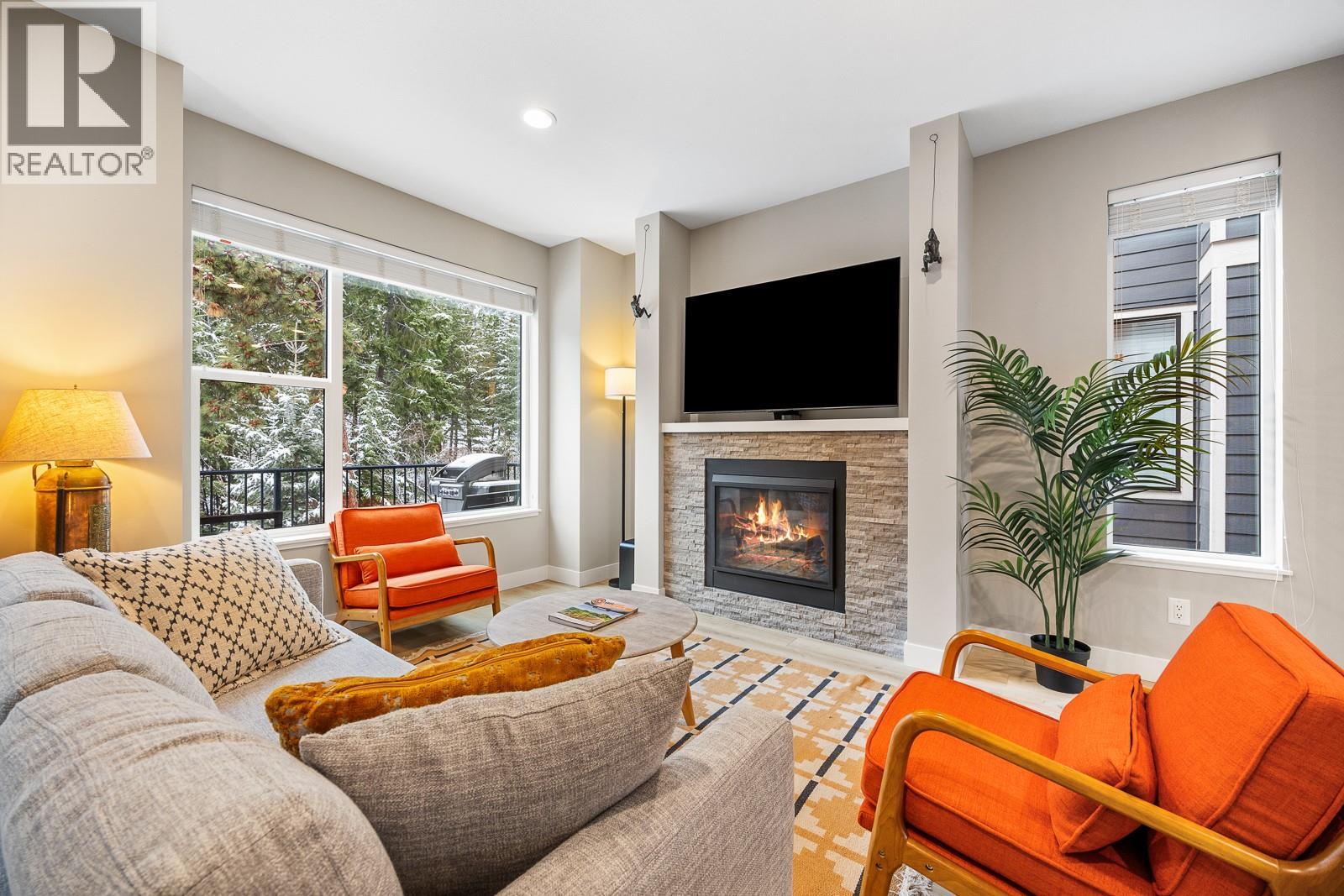 2490 Tuscany Drive Unit# 54, West Kelowna