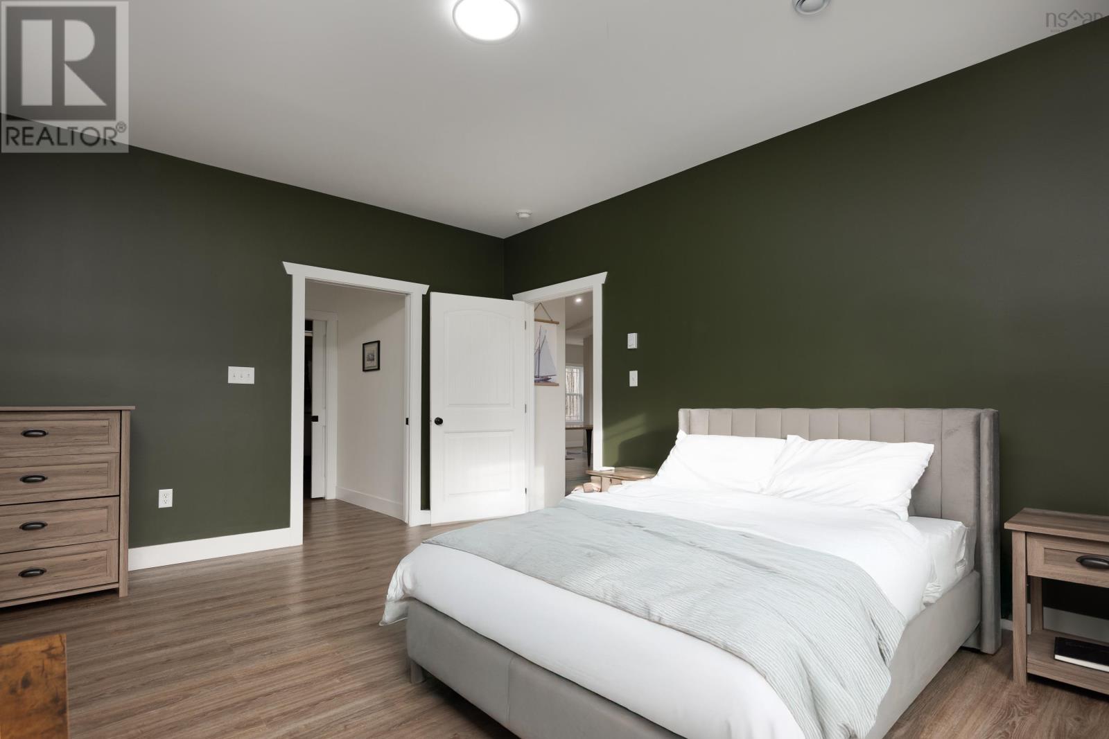 Property 7 of 36 of 101 English Point Road