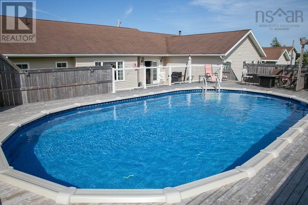 Property 28 of 44 of 53 Colonial Avenue