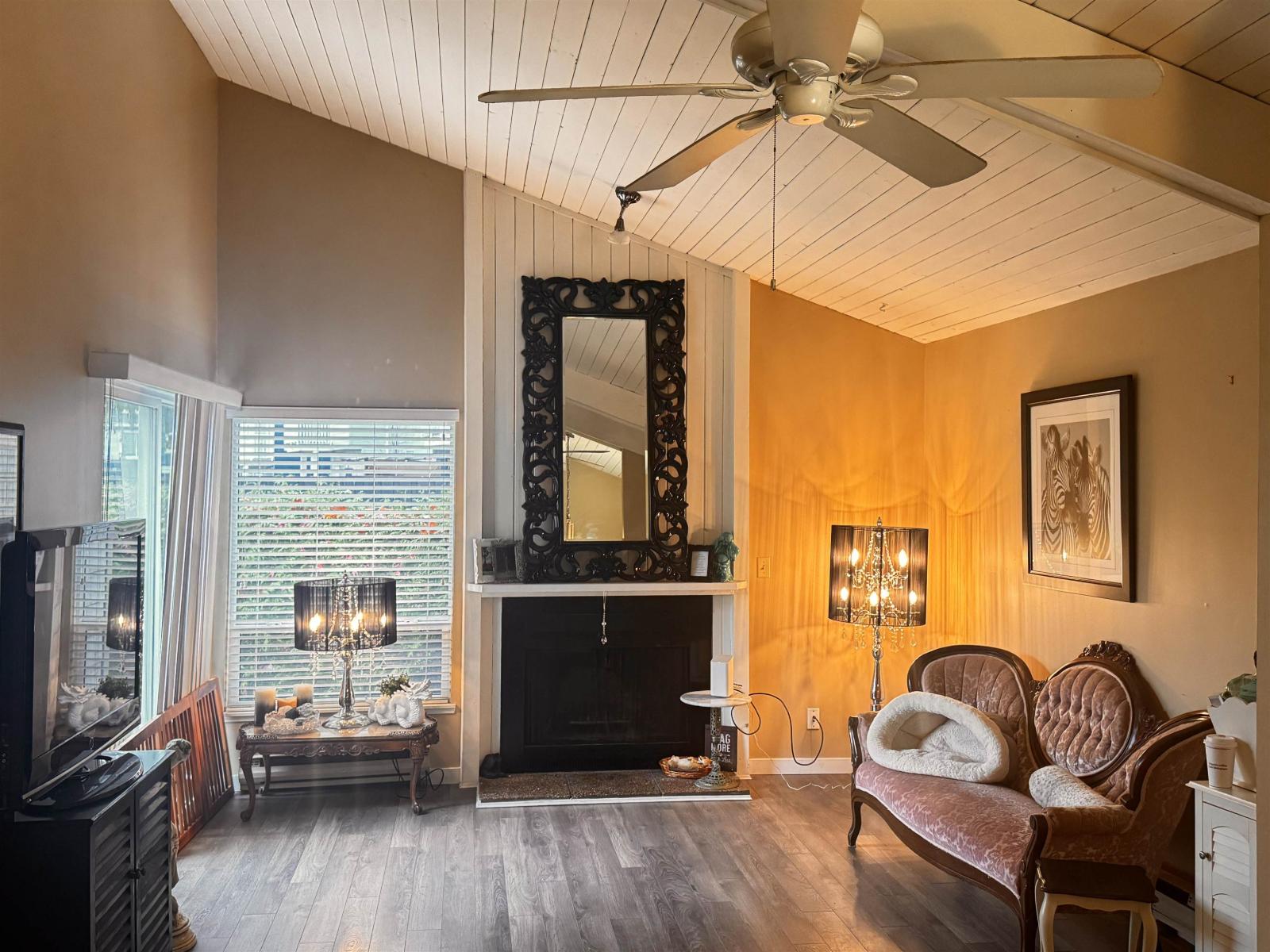 6101 W GREENSIDE DRIVE, Surrey