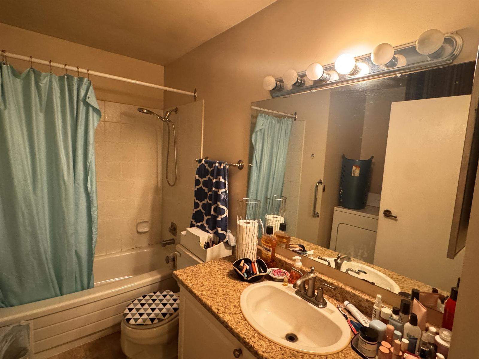 6101 W GREENSIDE DRIVE, Surrey