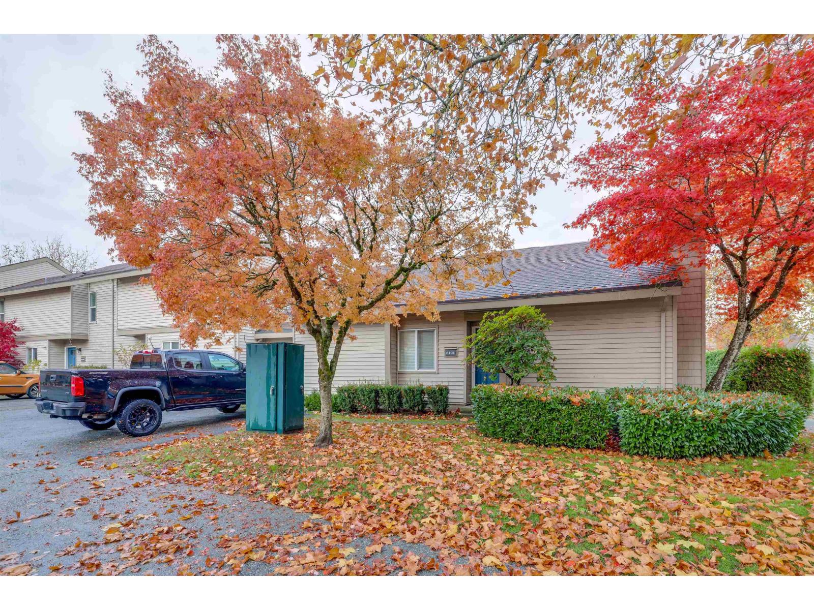 6101 W GREENSIDE DRIVE, Surrey
