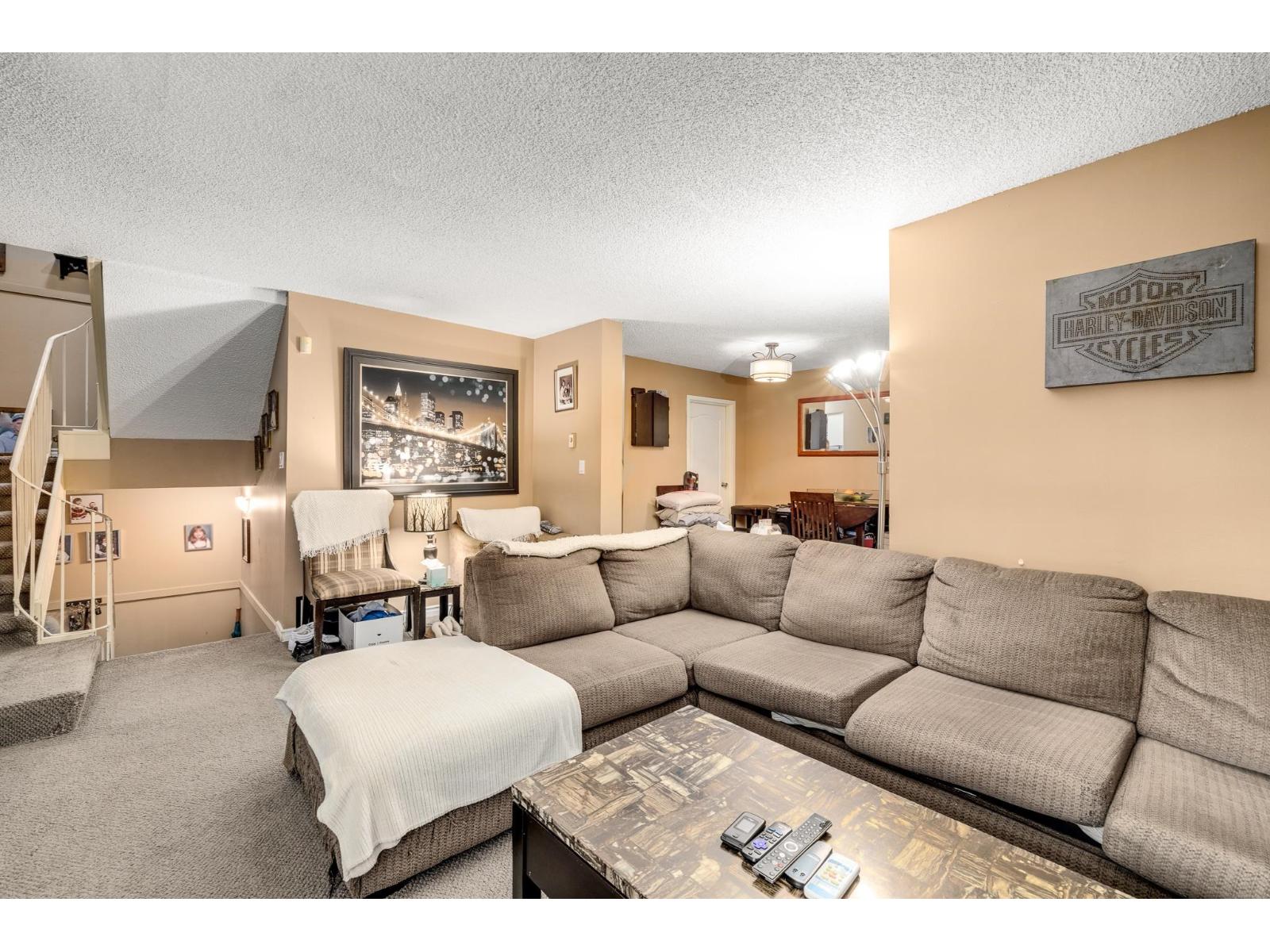 14834 HOLLY PARK LANE, Surrey