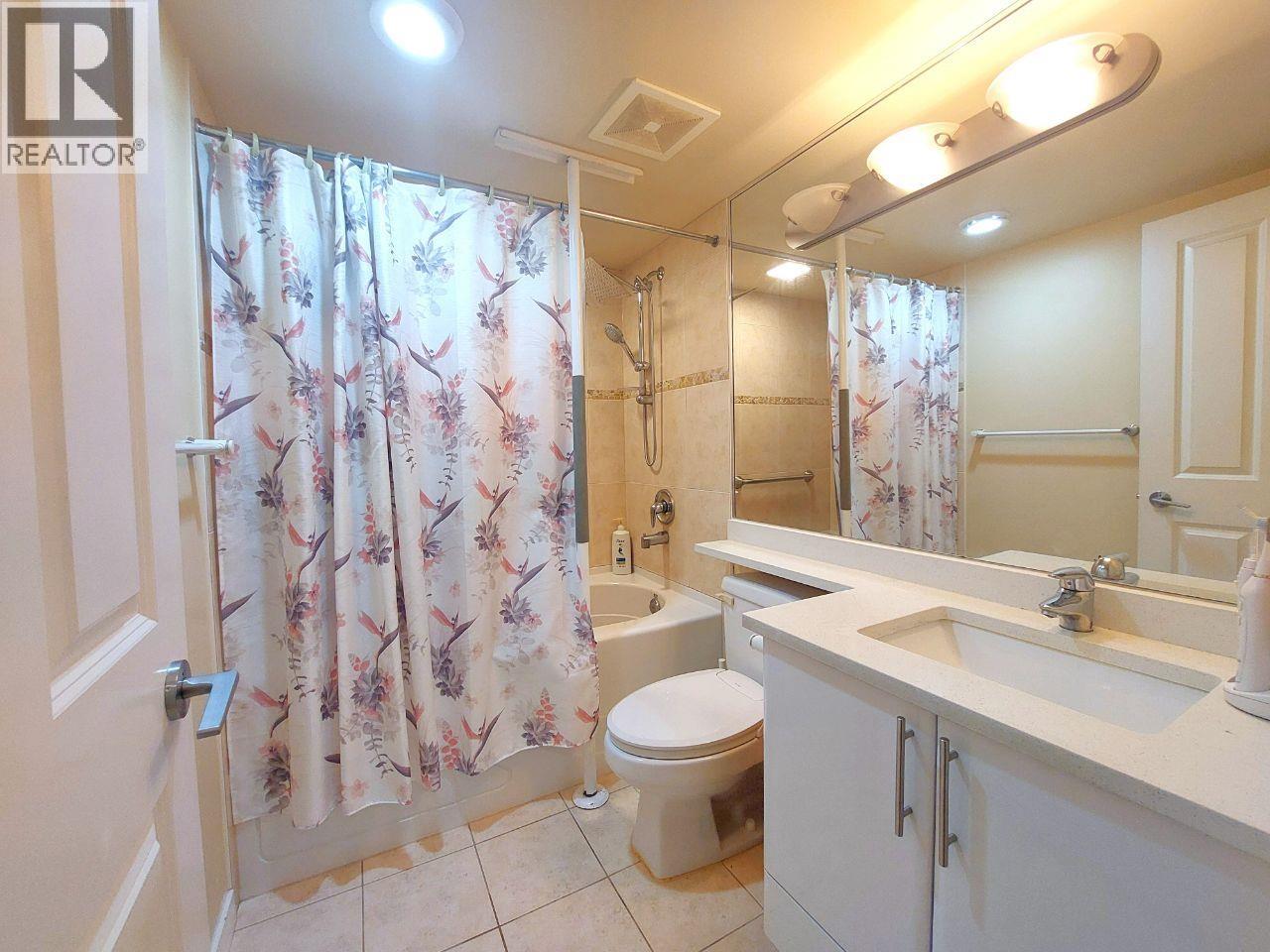 1401 6659 SOUTHOAKS CRESCENT, Burnaby