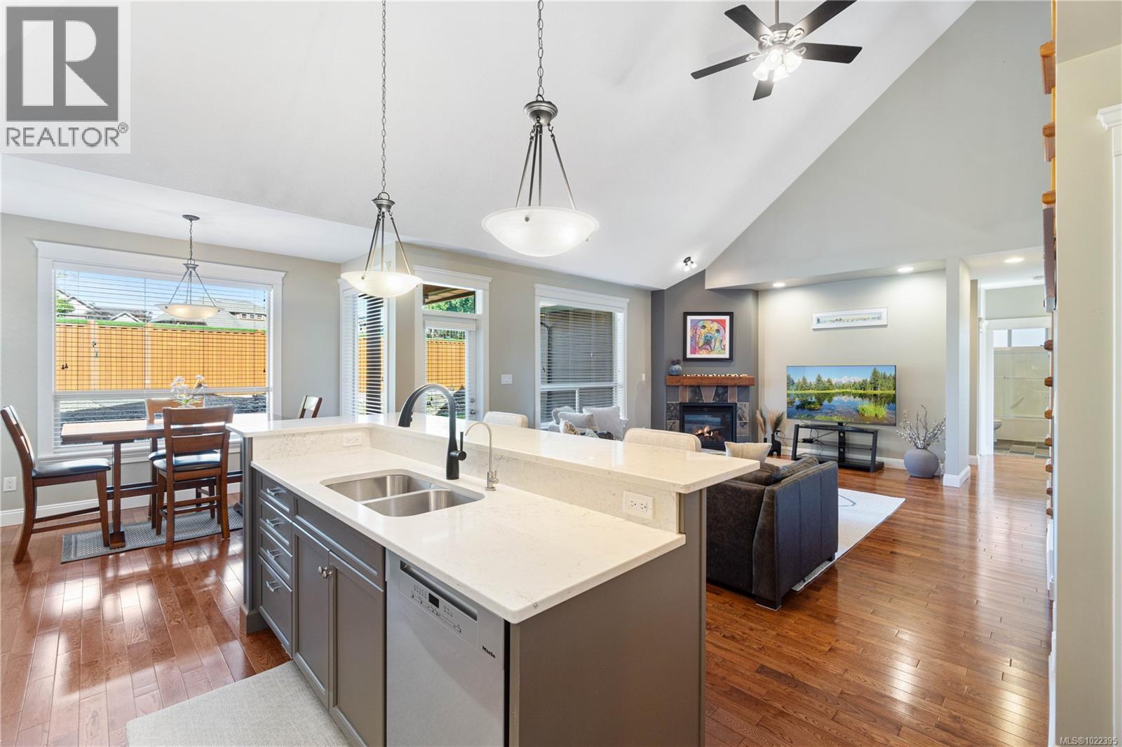 3508 Monterey Dr, Nanaimo