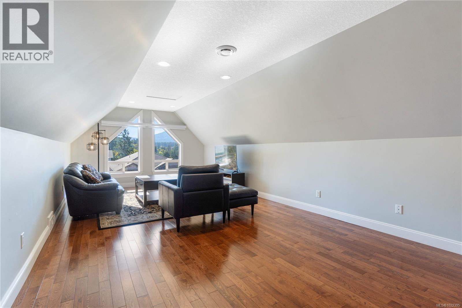 3508 Monterey Dr, Nanaimo