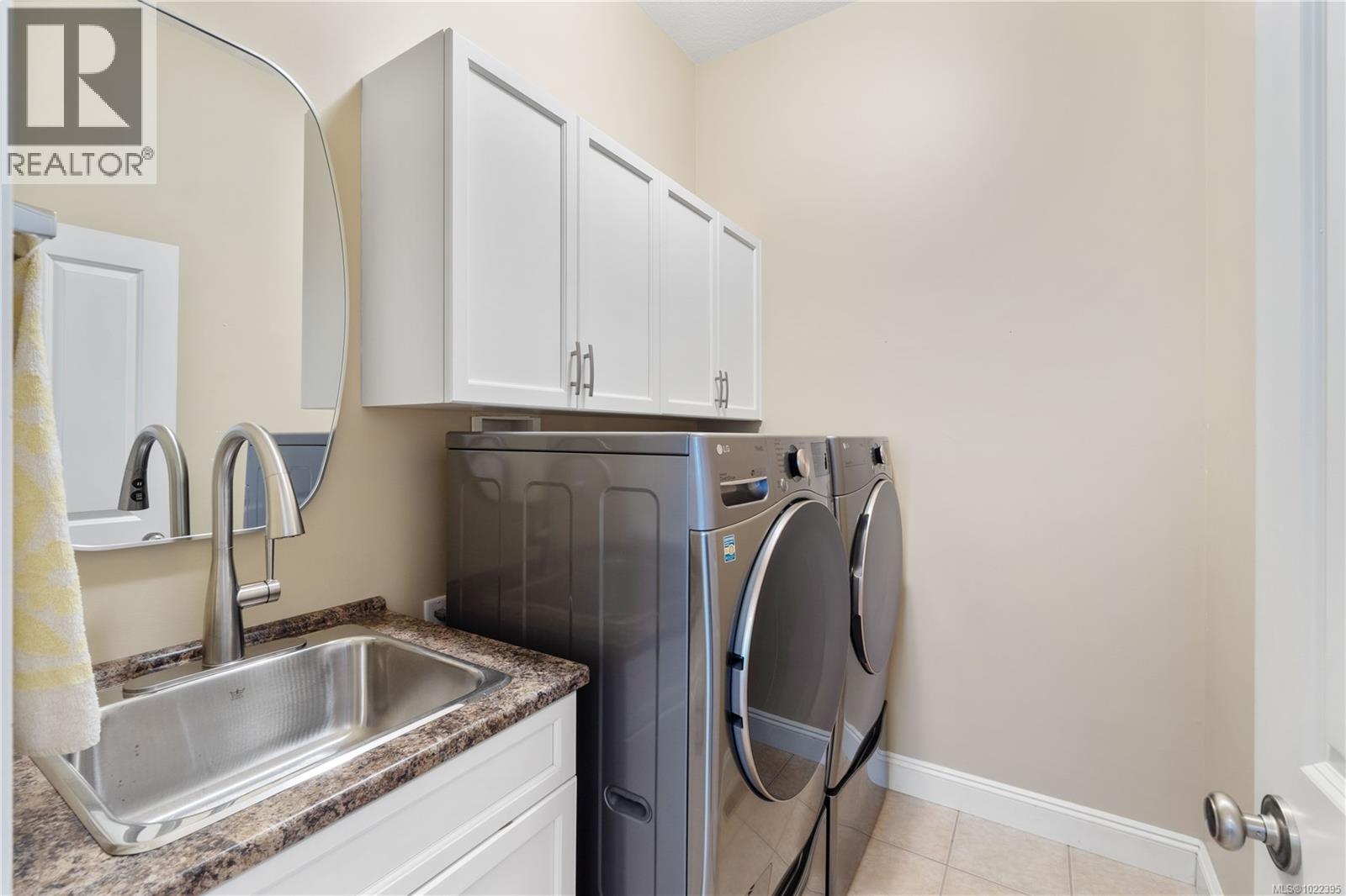 3508 Monterey Dr, Nanaimo