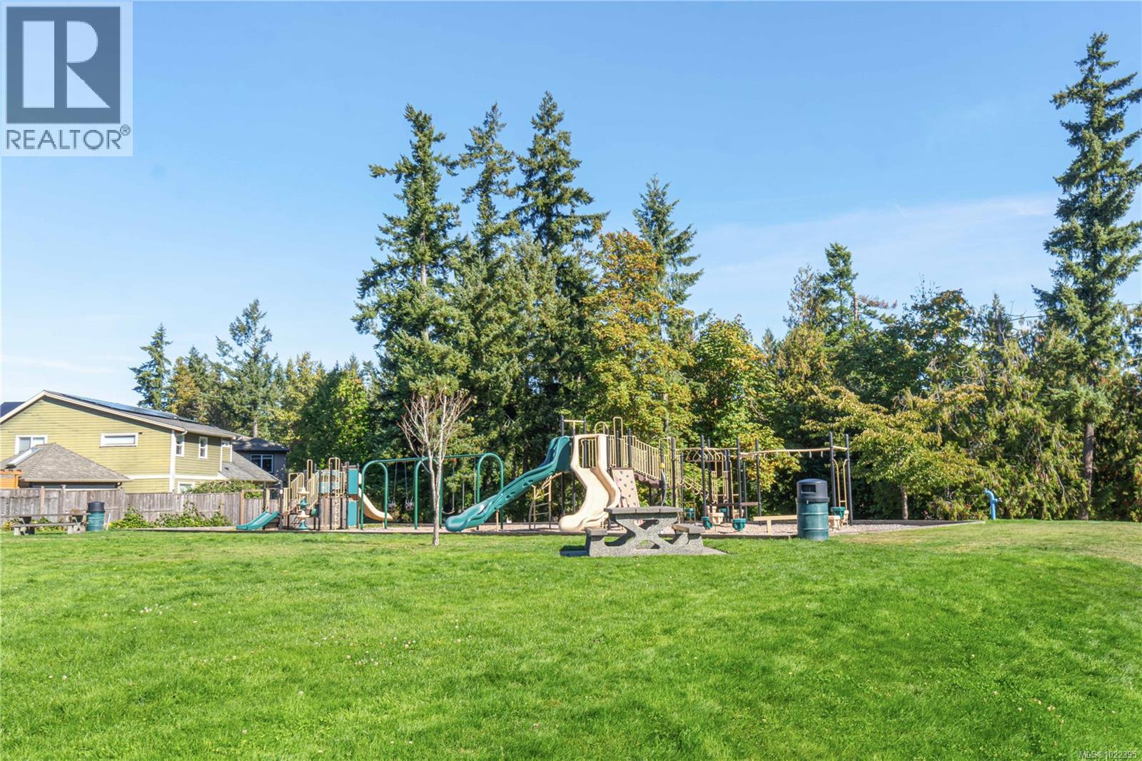 3508 Monterey Dr, Nanaimo