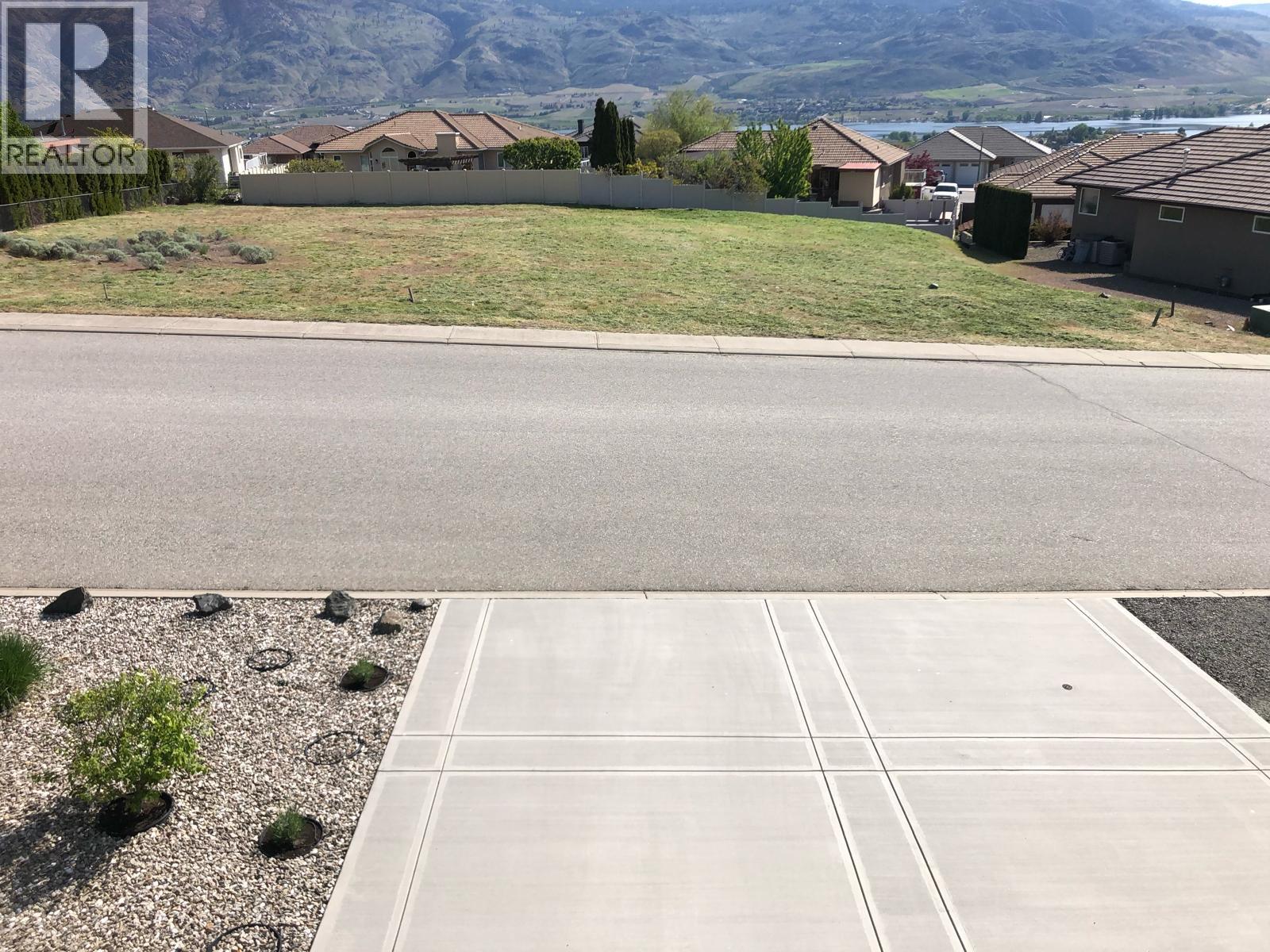 3621 CYPRESS HILLS Drive, Osoyoos