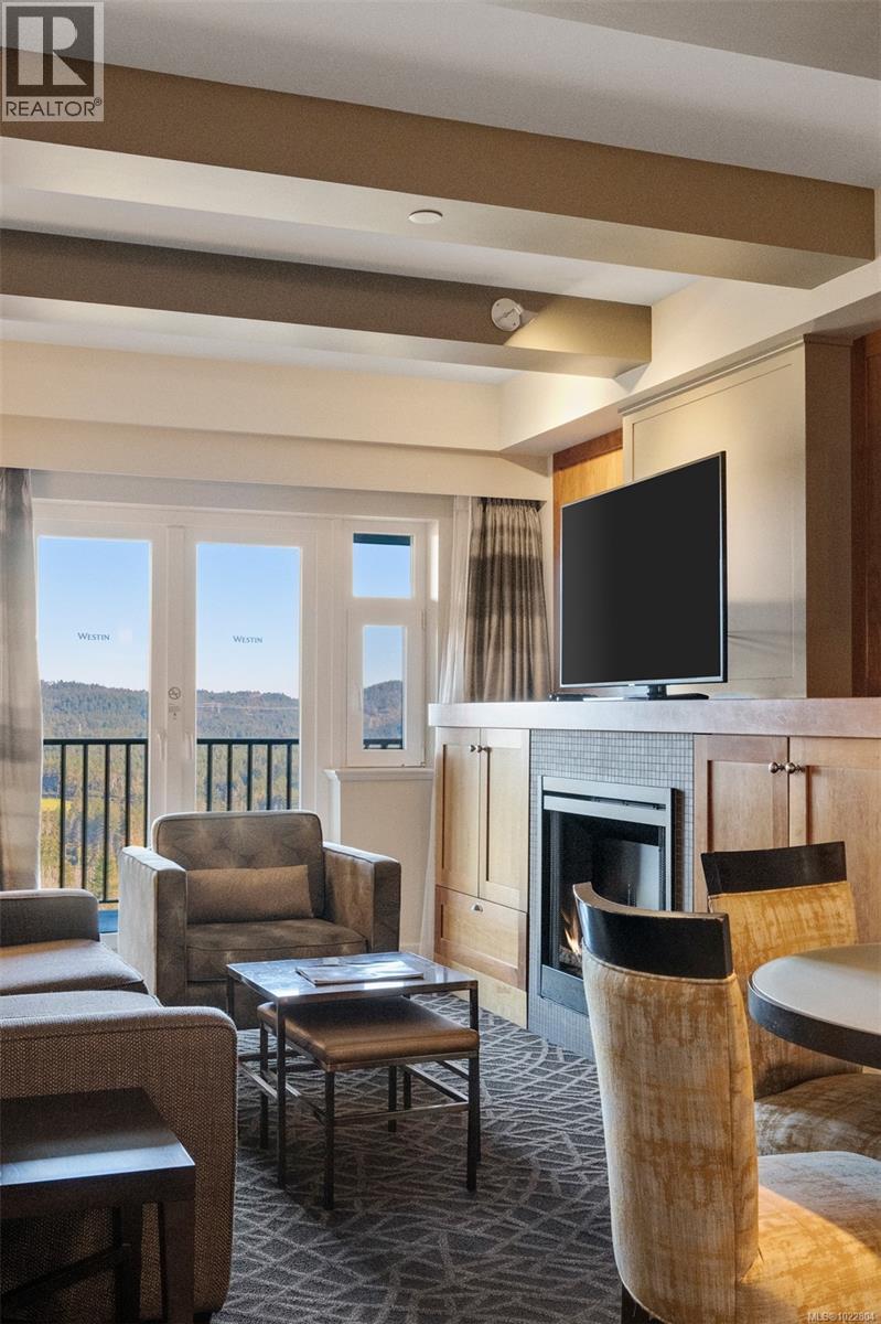 335/337 C 1999 Country Club Way, Langford