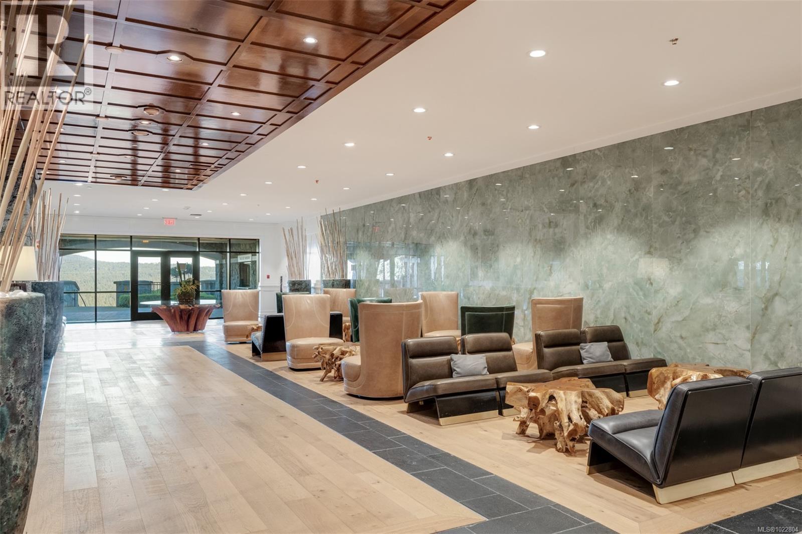 335/337 C 1999 Country Club Way, Langford