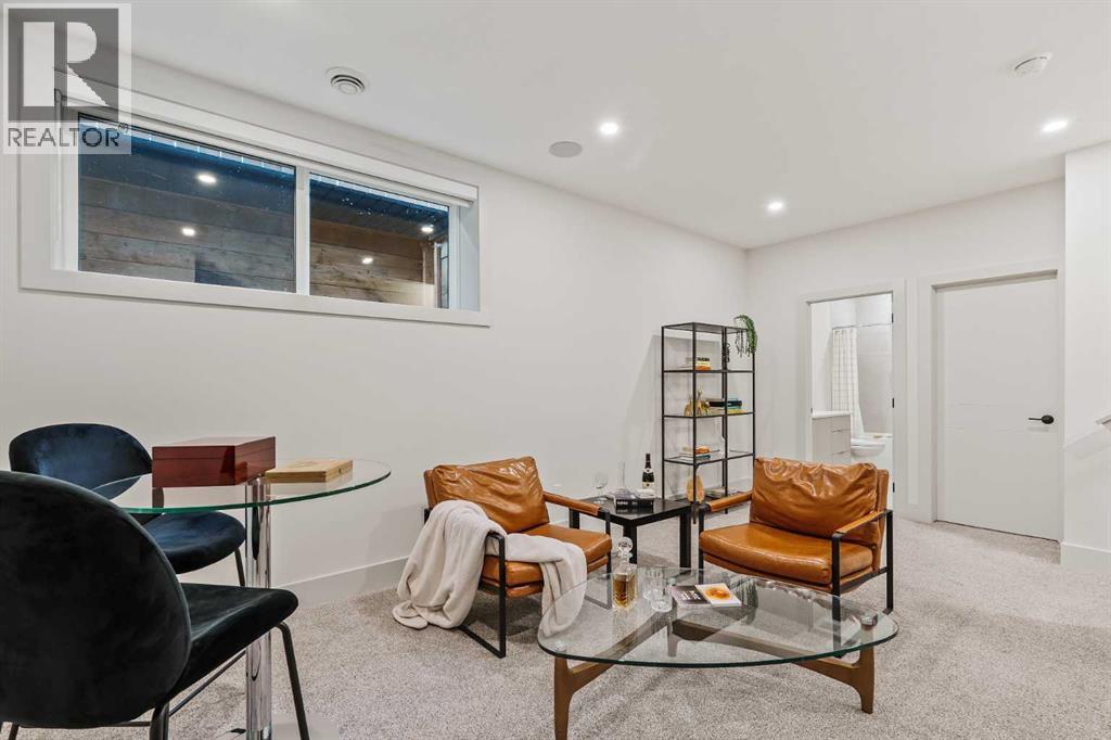 Single Family House for Sale in   Street NW West Hillhurst Calgary 