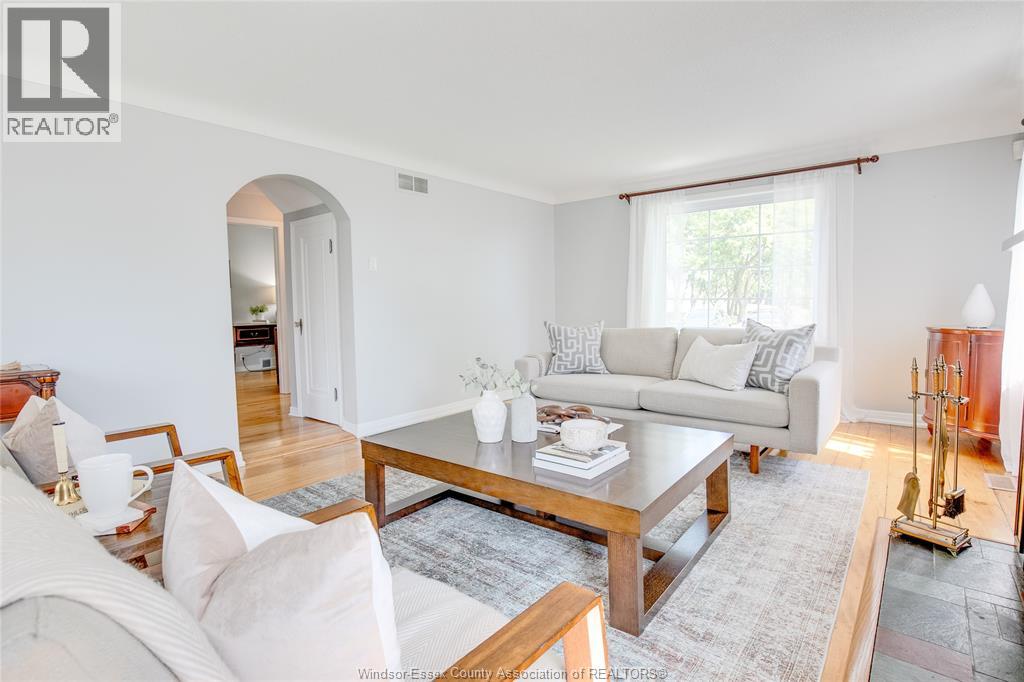 6239 HOLDEN ROAD - 7