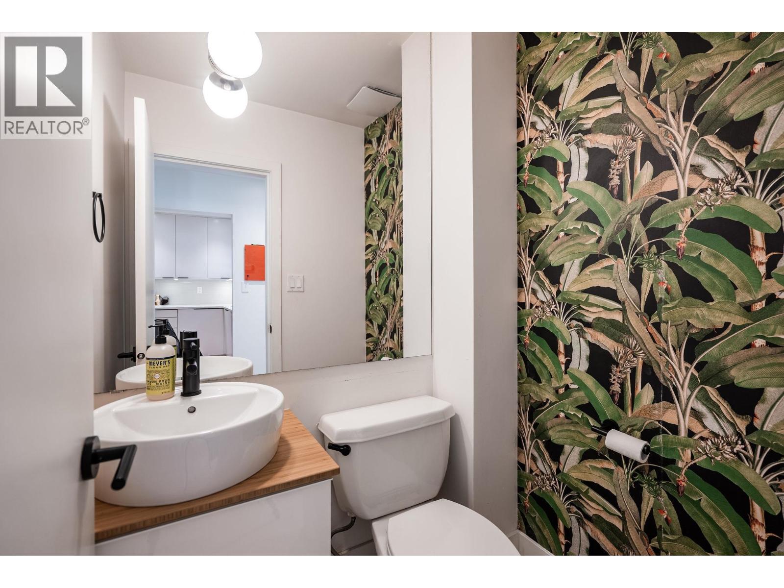 137 3300 CAPILANO ROAD, North Vancouver