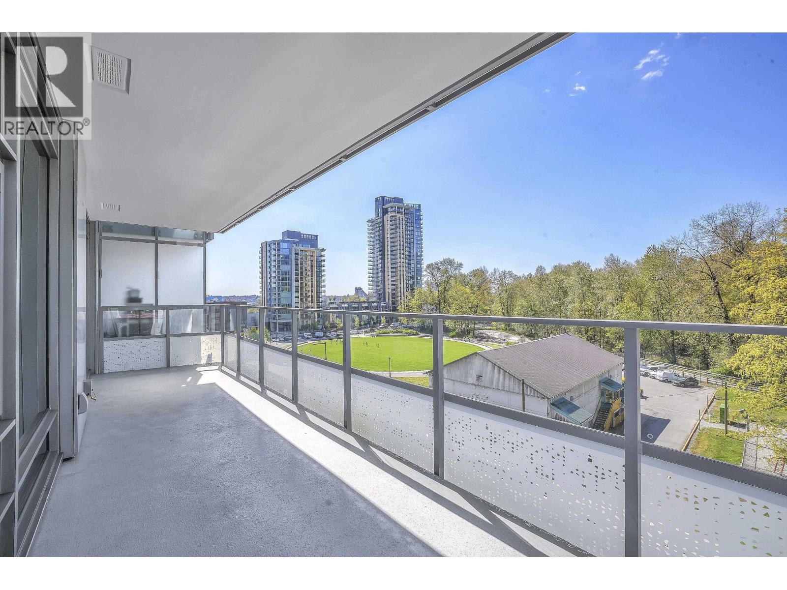 602 1500 FERN STREET, North Vancouver