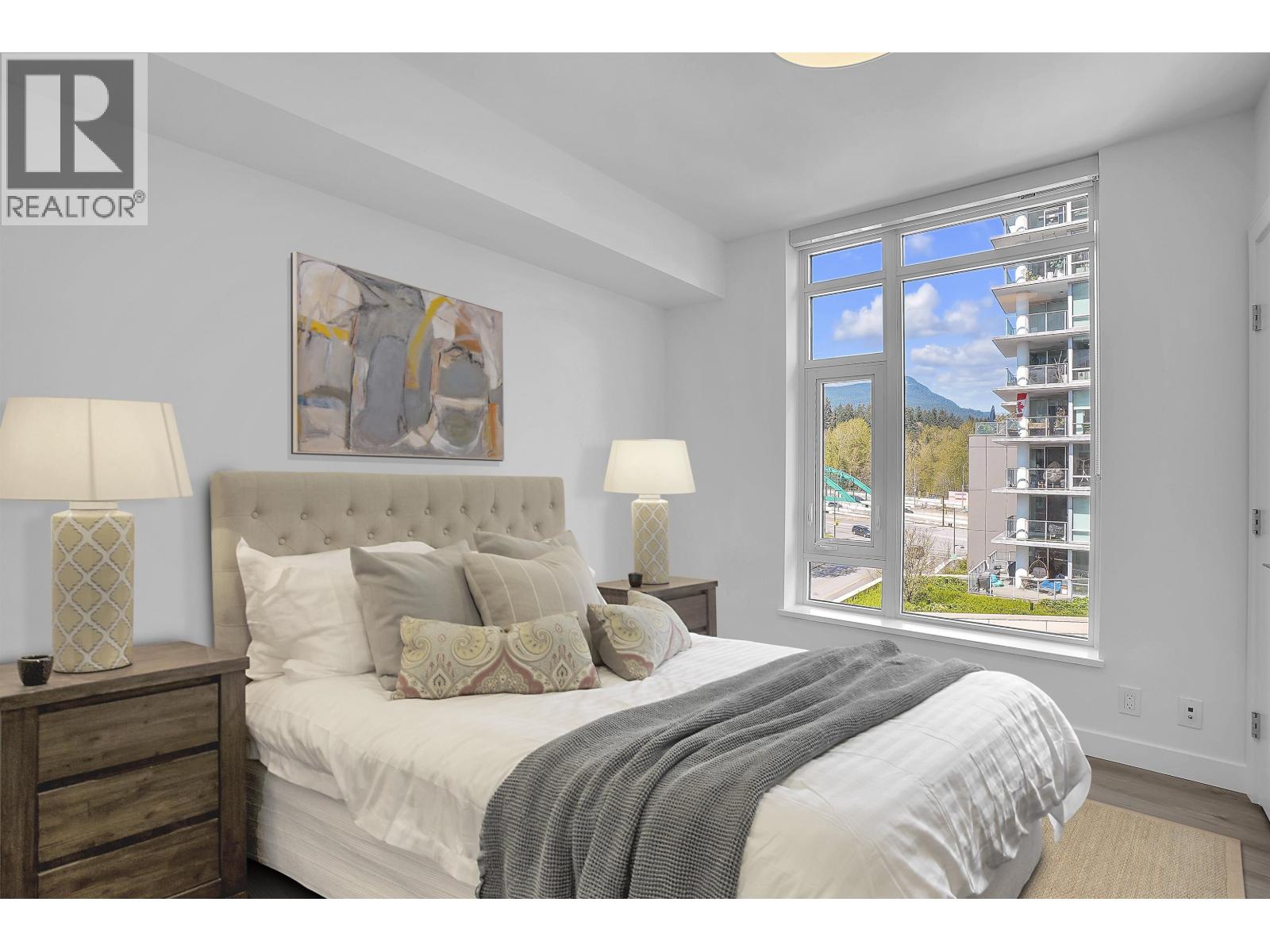 602 1500 FERN STREET, North Vancouver
