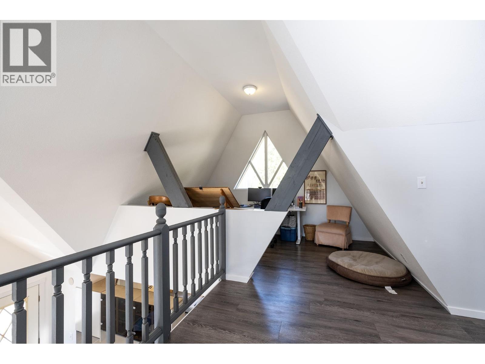 6563 ANCHOR PLACE, Sechelt