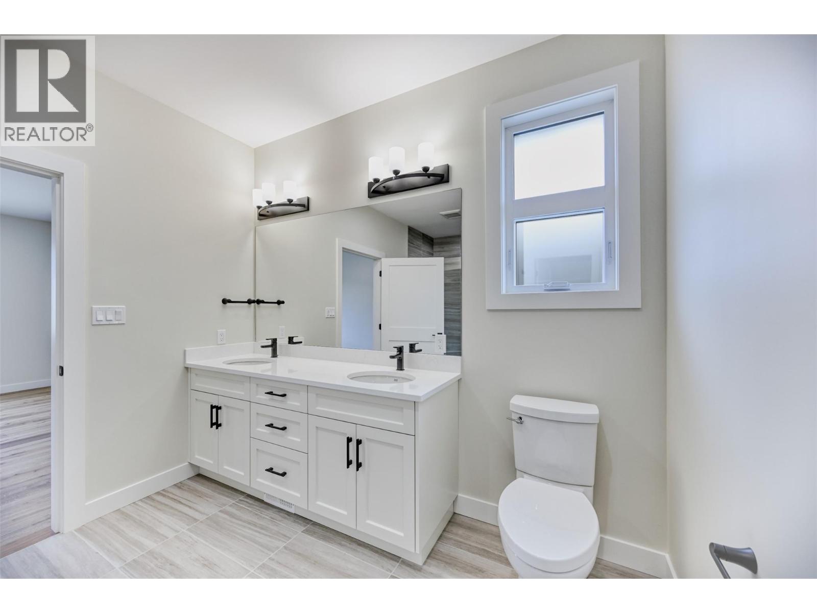 9 Hibiscus Court - 10