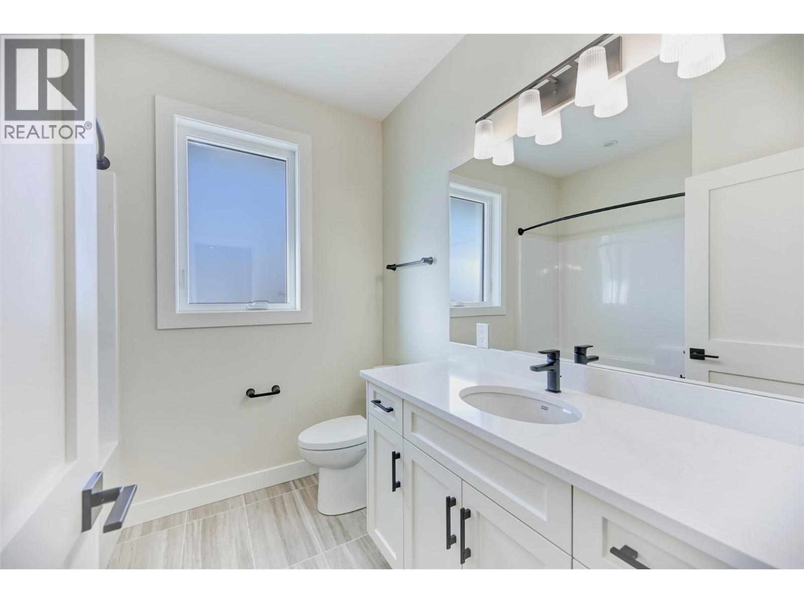 9 Hibiscus Court - 13