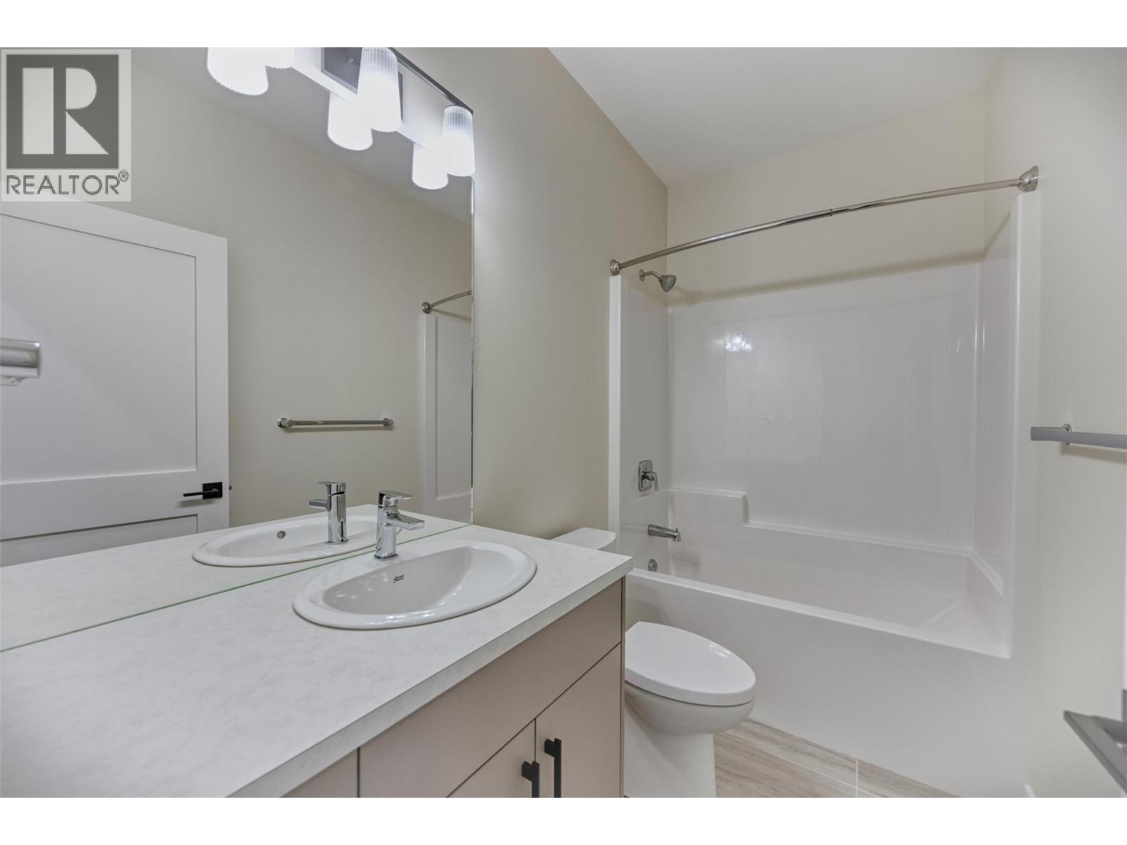 9 Hibiscus Court, Osoyoos